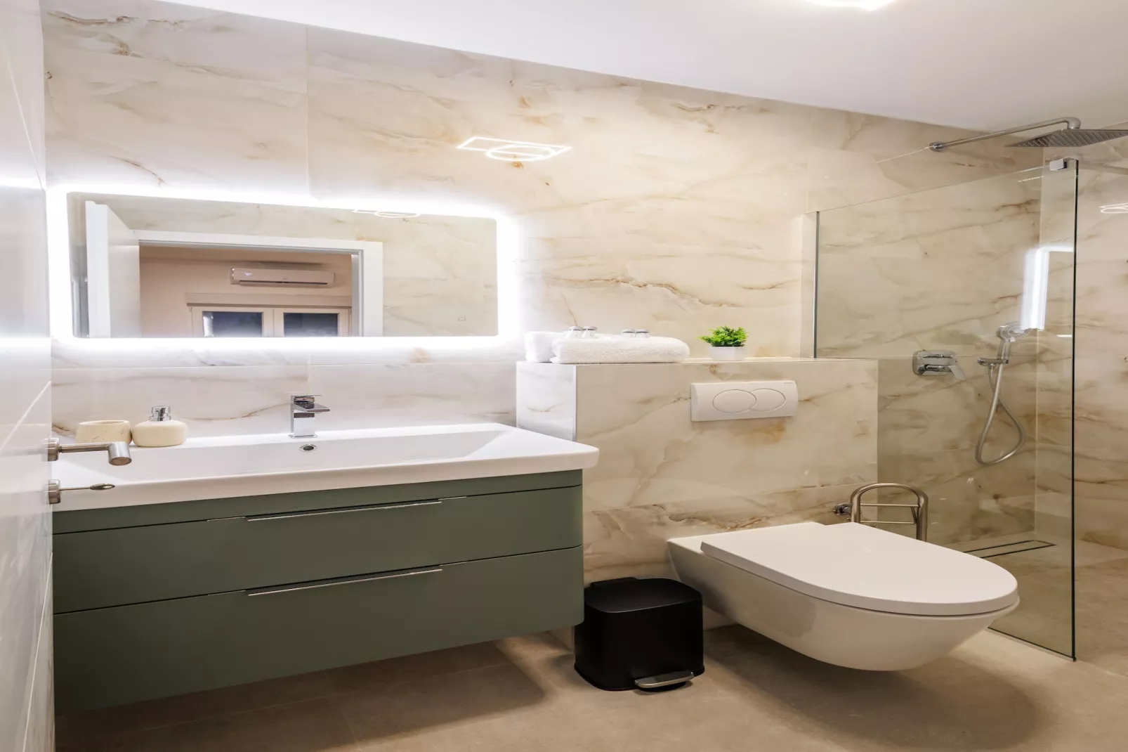 Villa La Fortezza with sea view - Slaapkamer