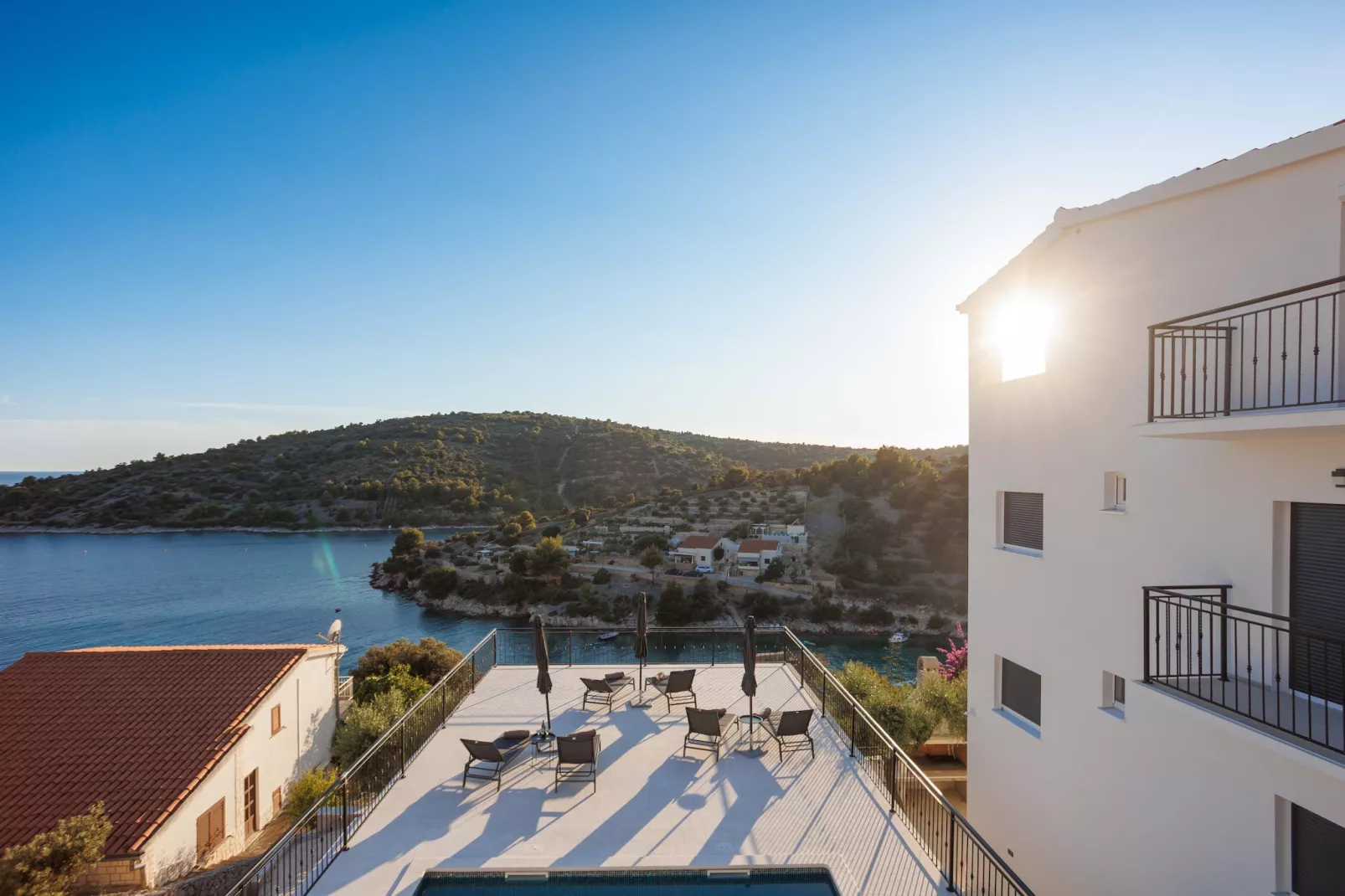 Villa La Fortezza with sea view - Buitenlucht