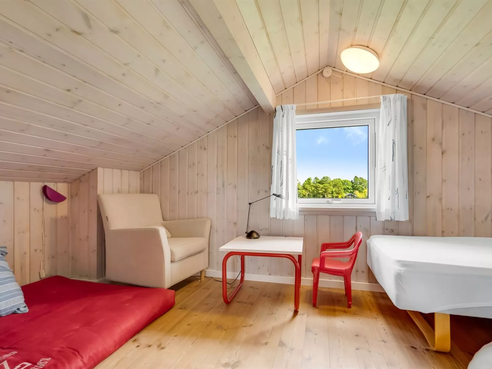 "Lari" - 600m from the sea