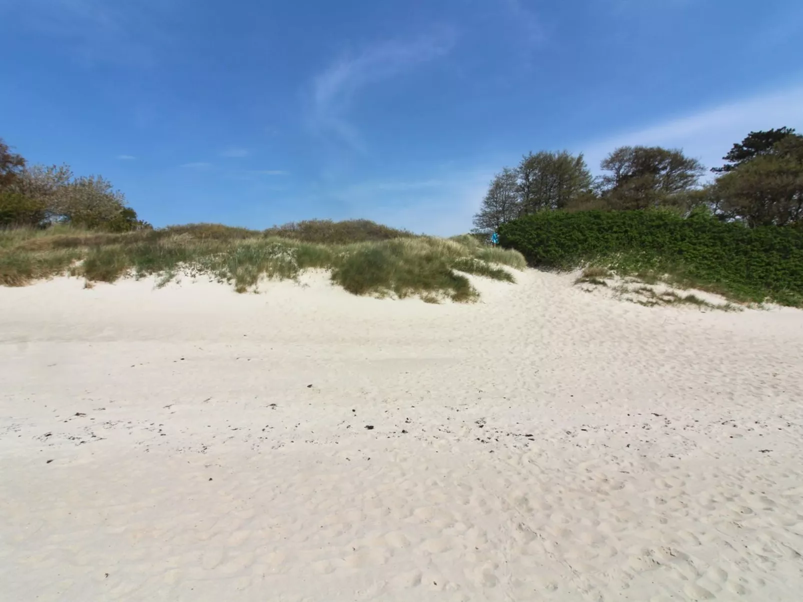 "Kristiarn" - 1.1km from the sea - Buiten