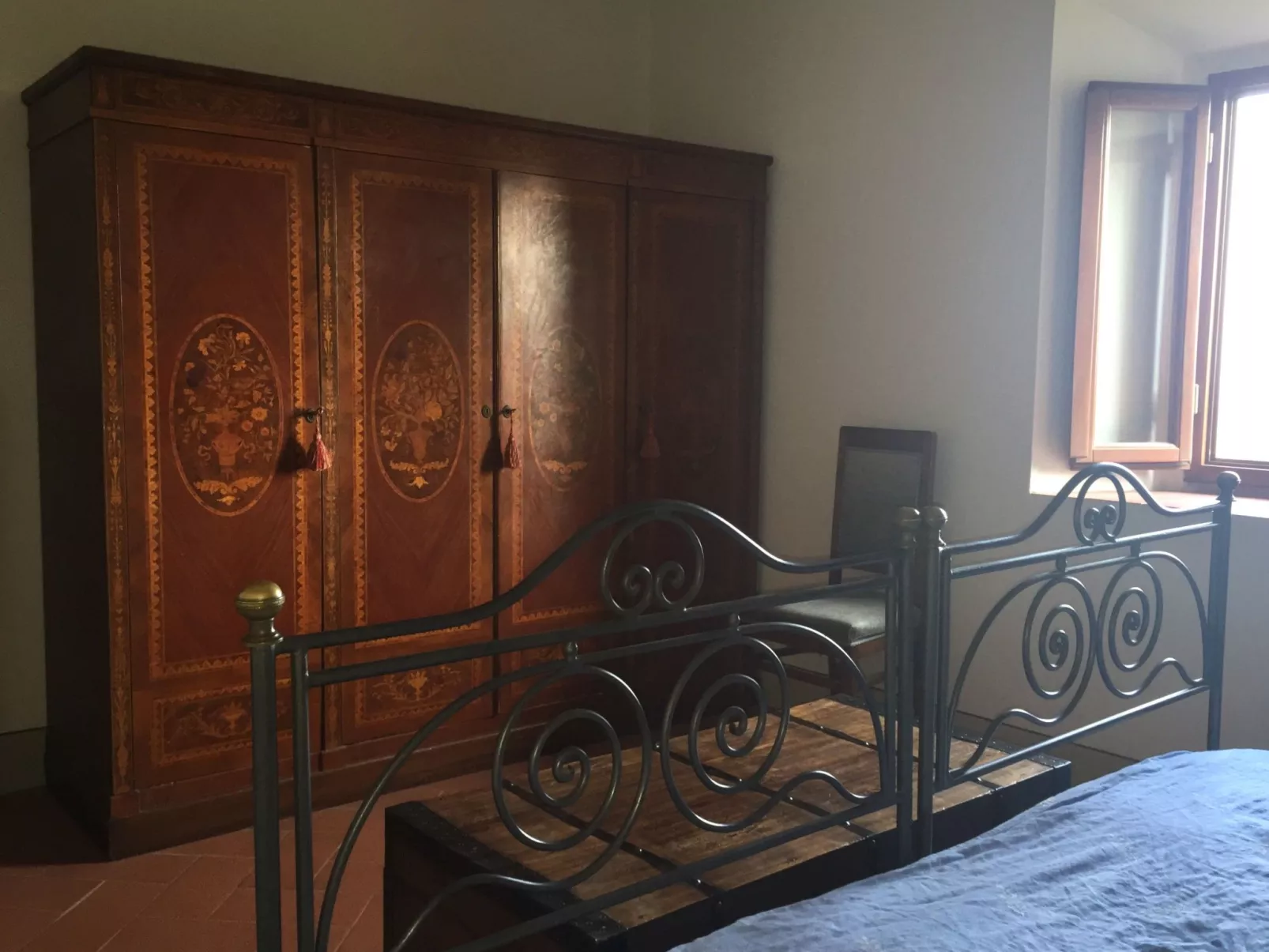 Für sieben Personen mit tollem Blick auf die Hügel des Chianti - Binnen