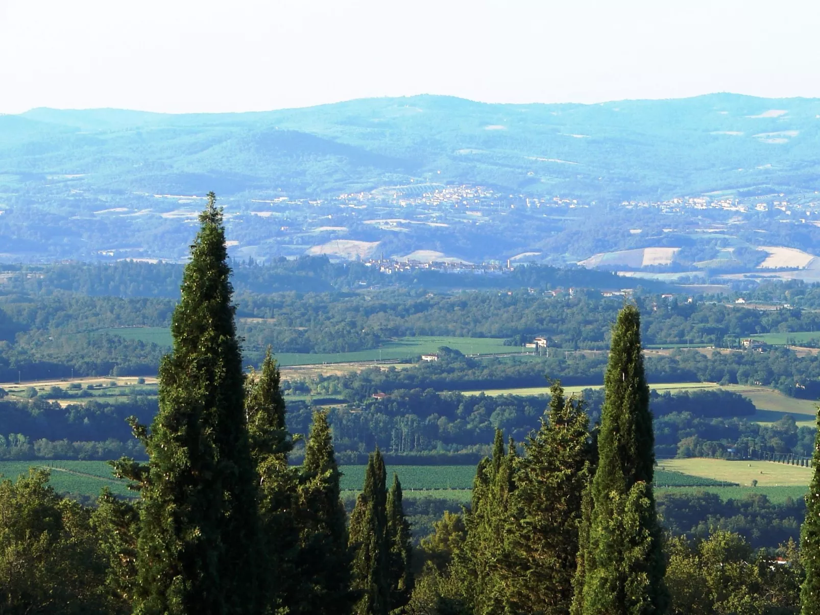 Für sieben Personen mit tollem Blick auf die Hügel des Chianti - Buiten