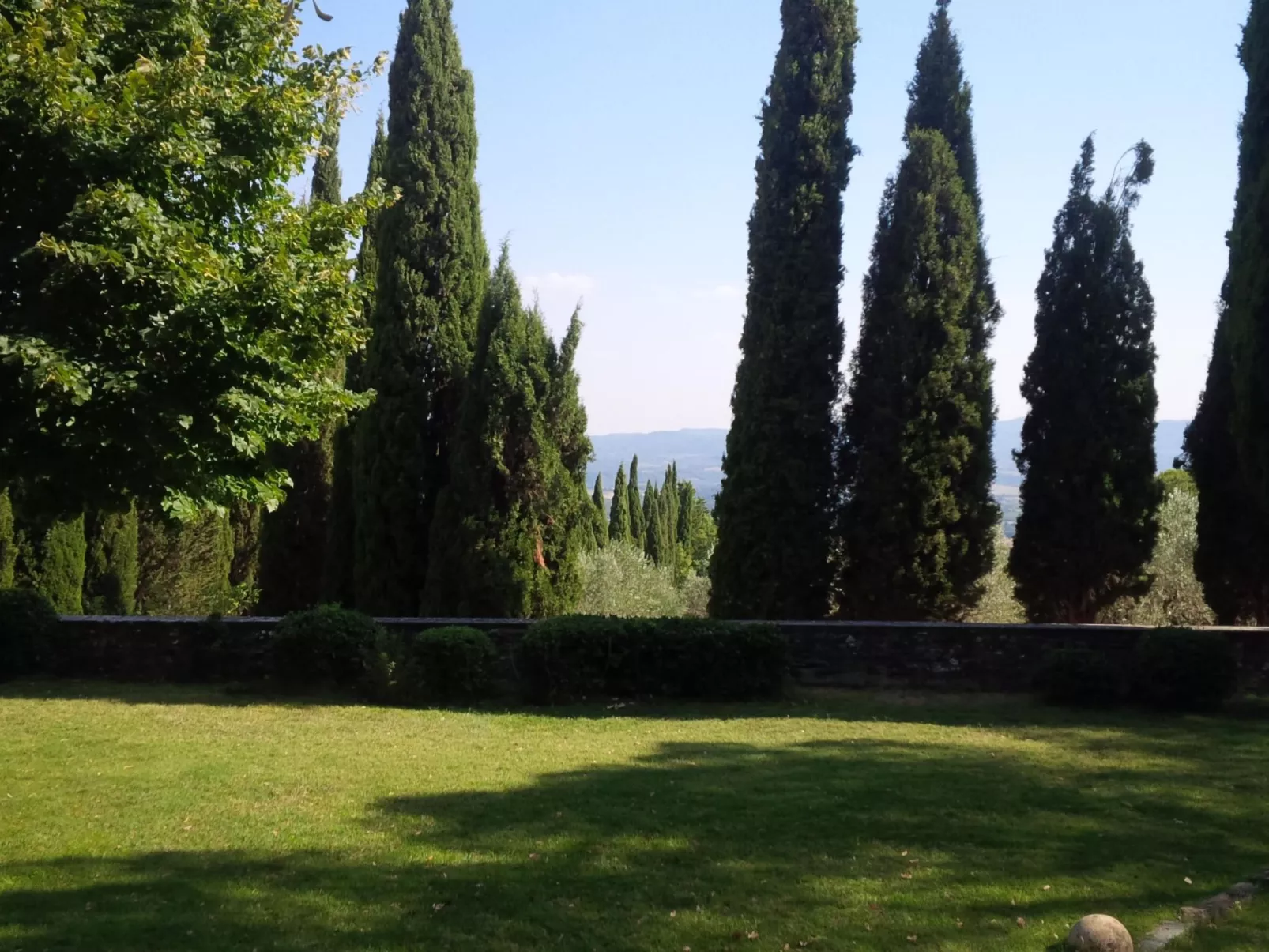 Für sieben Personen mit tollem Blick auf die Hügel des Chianti - Buiten