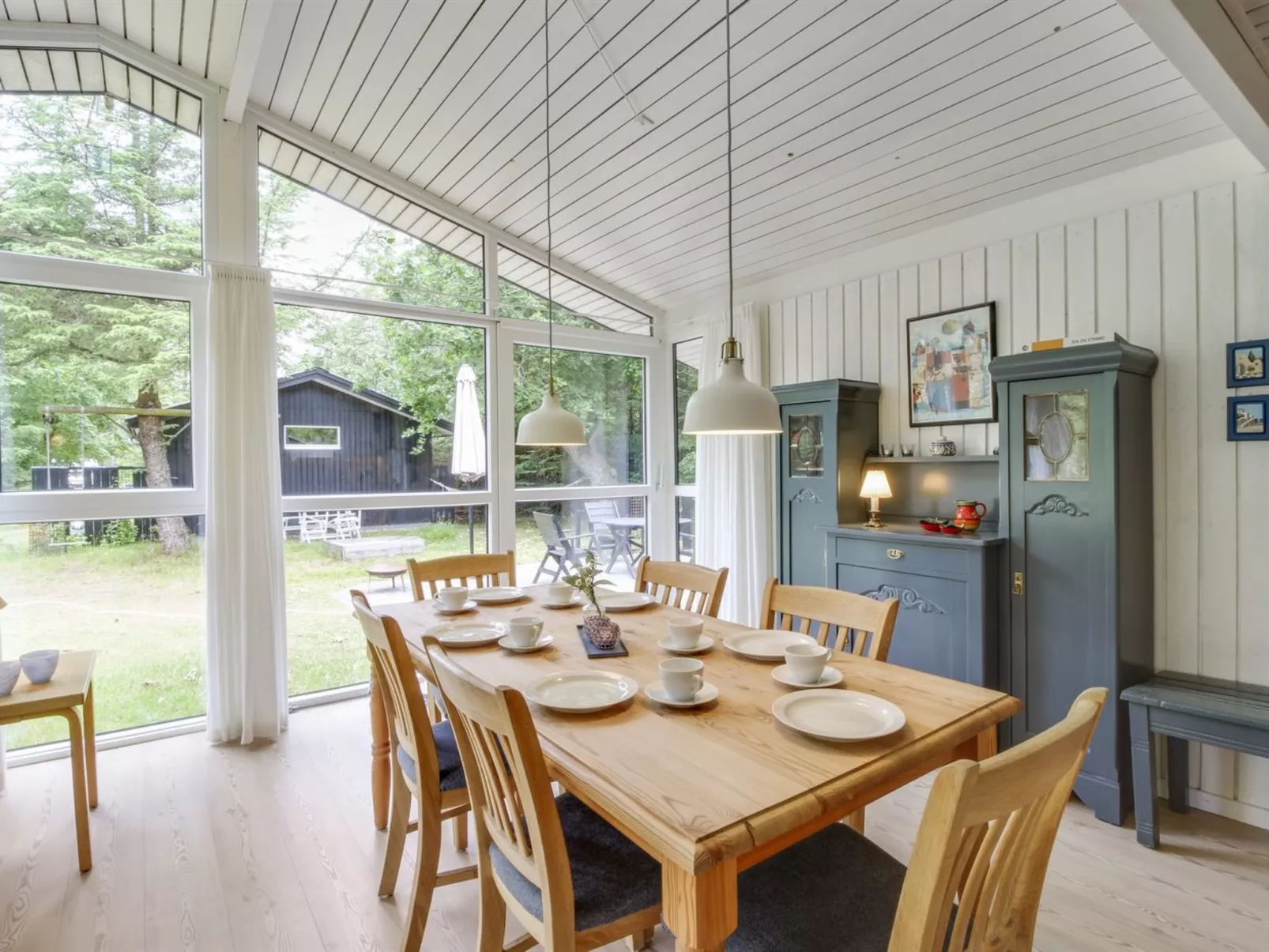 "Chrissie" - 150m from the sea