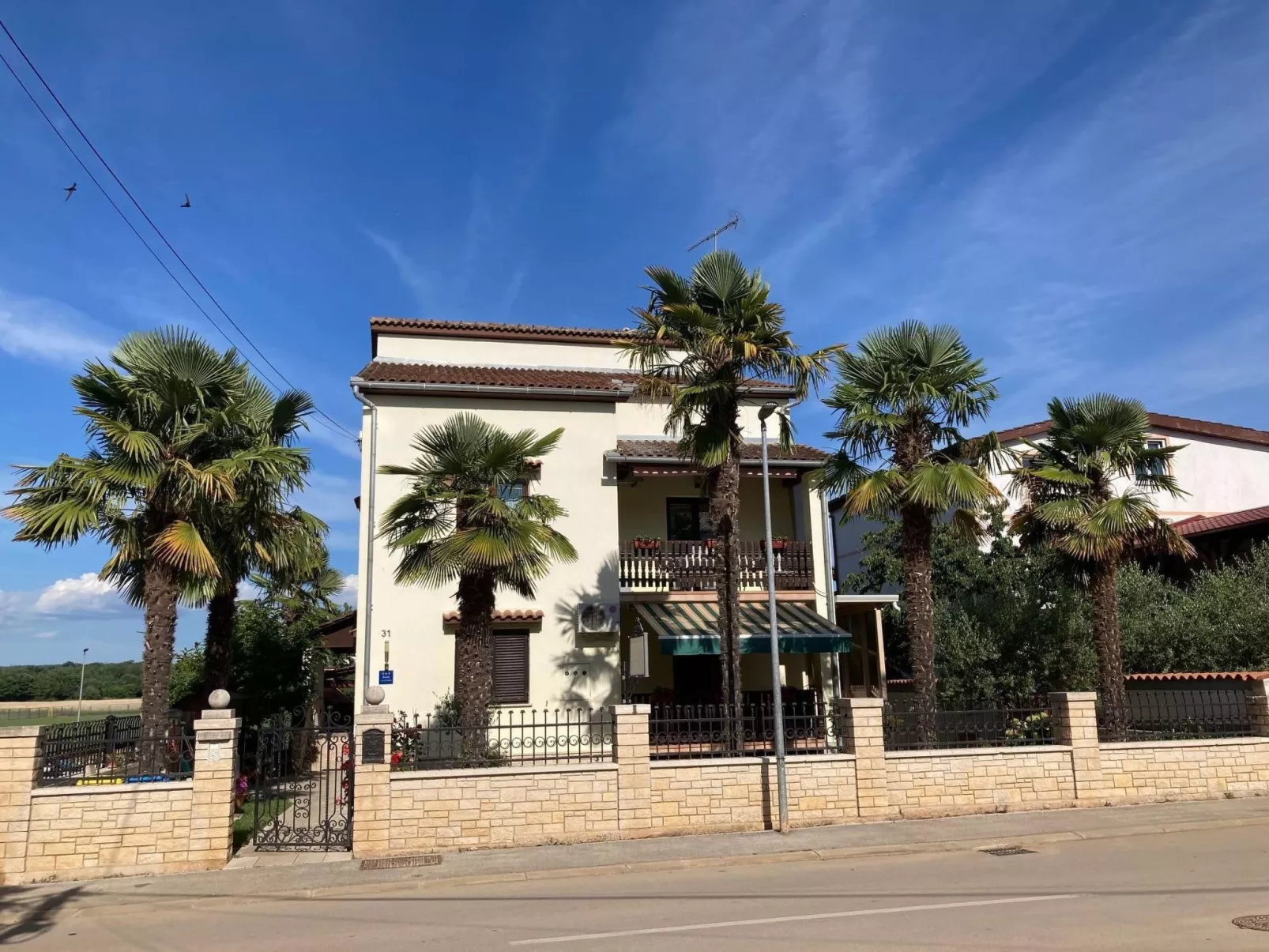 Mit Terrasse - Image-tags.info