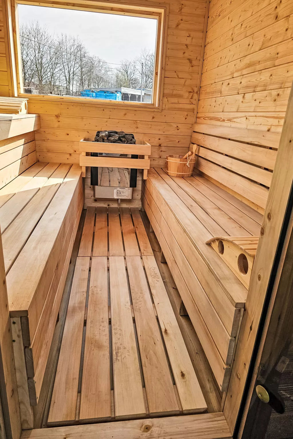 Ganzjährig bewohnbares Ferienhaus - grün - Buiten