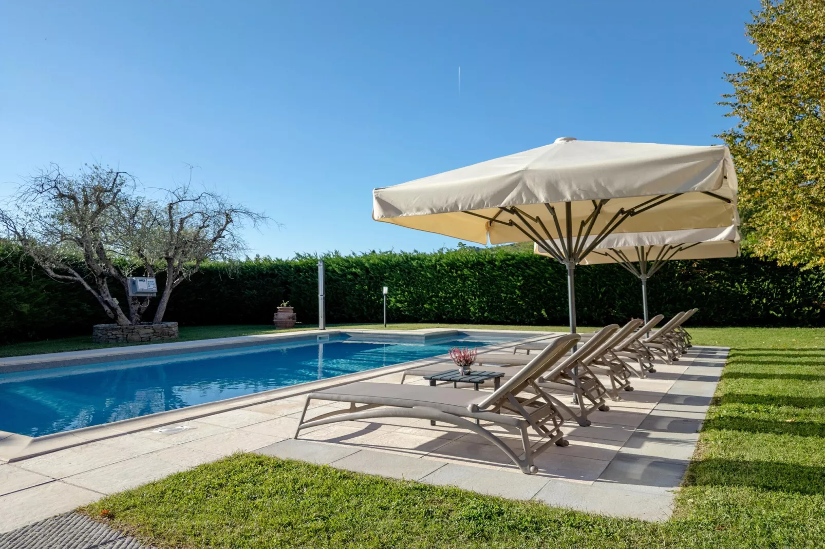Villa a Loro Ciuffenna - Zwembad