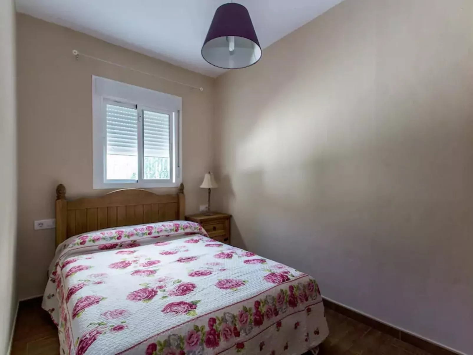In Conil De La Frontera mit gemeinsamem Pool, Grill und Garten - Binnen