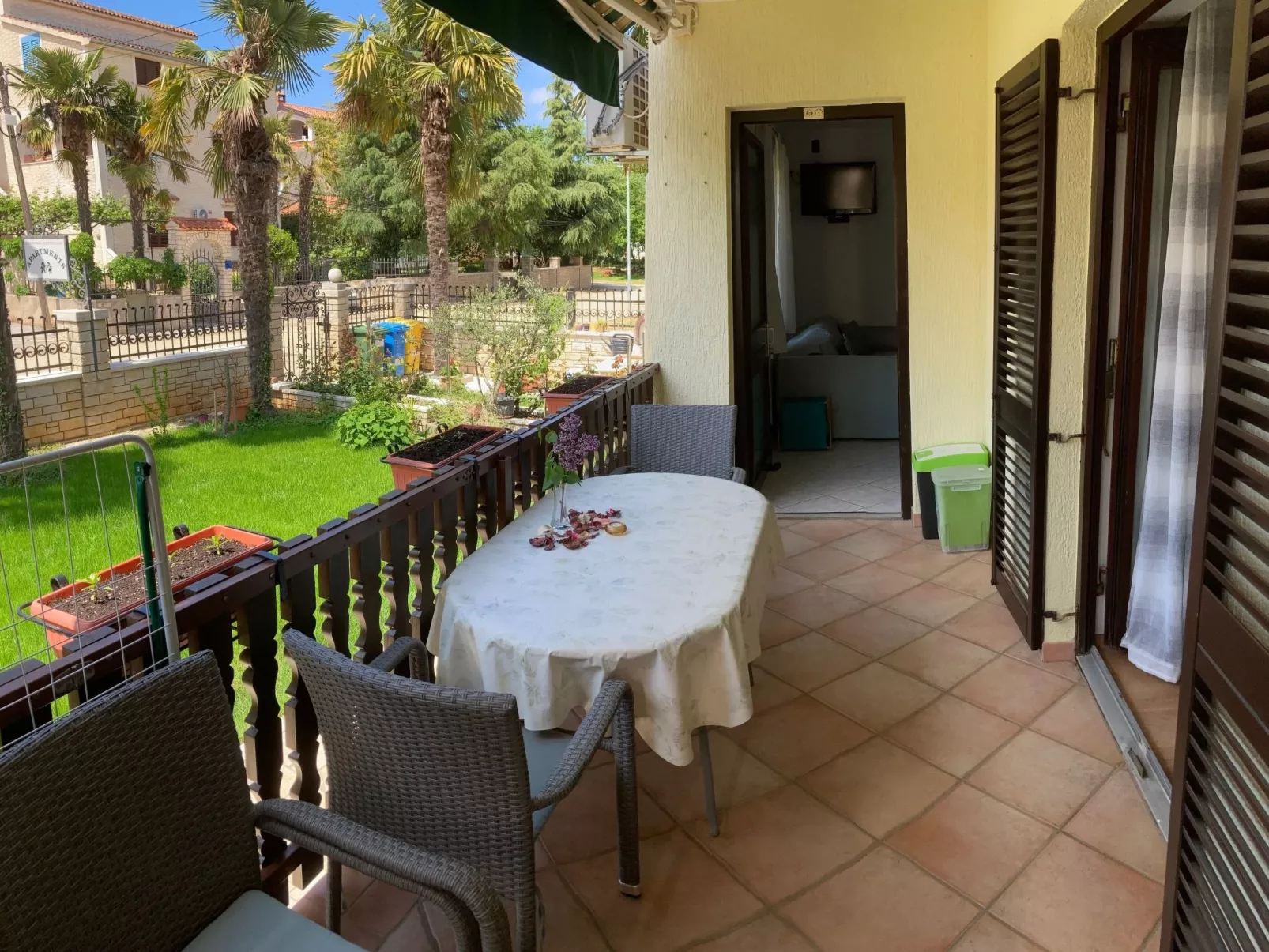 Mit Terrasse - Image-tags.info