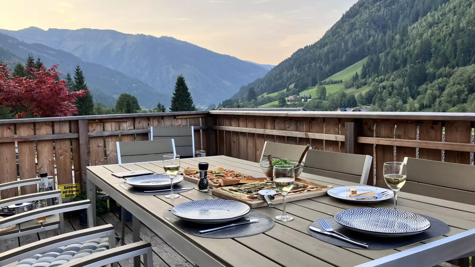 Ahorn Mountainlodge - Uitzicht zomer