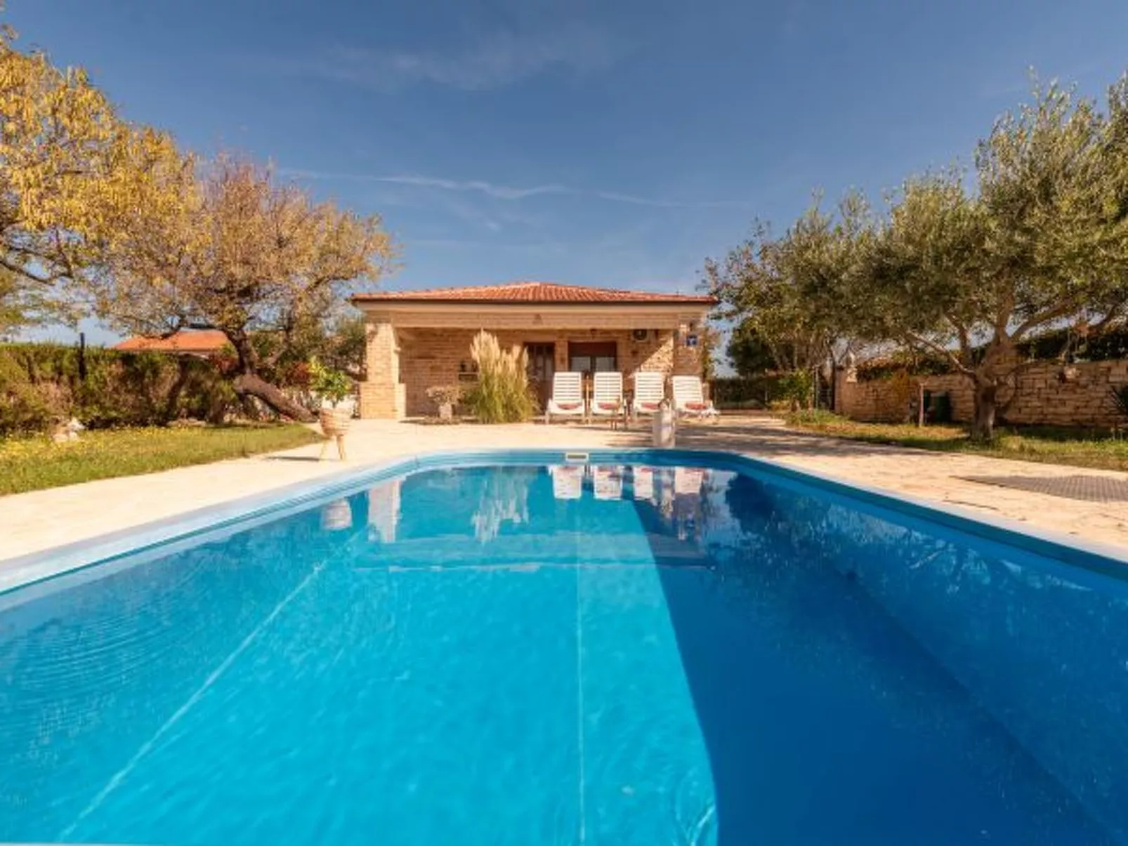 Villa Serena with pool