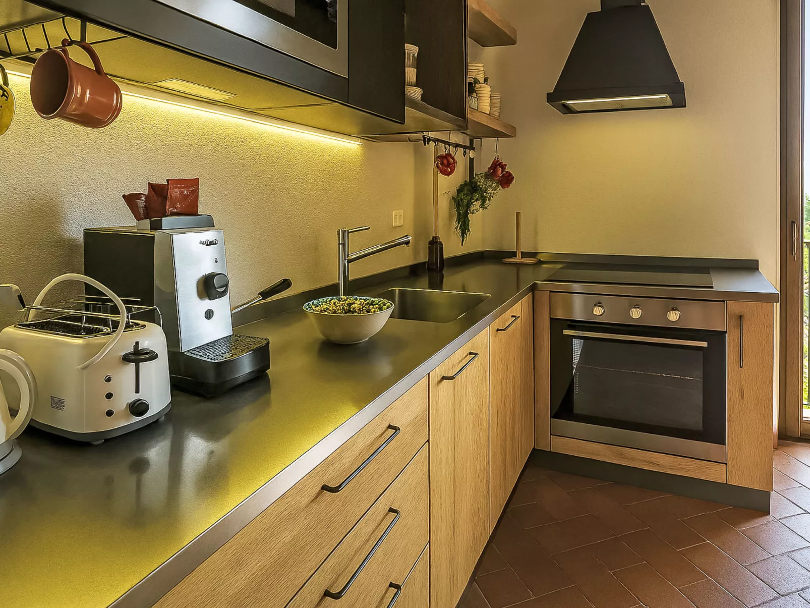 Il canto dei merli - Binnen