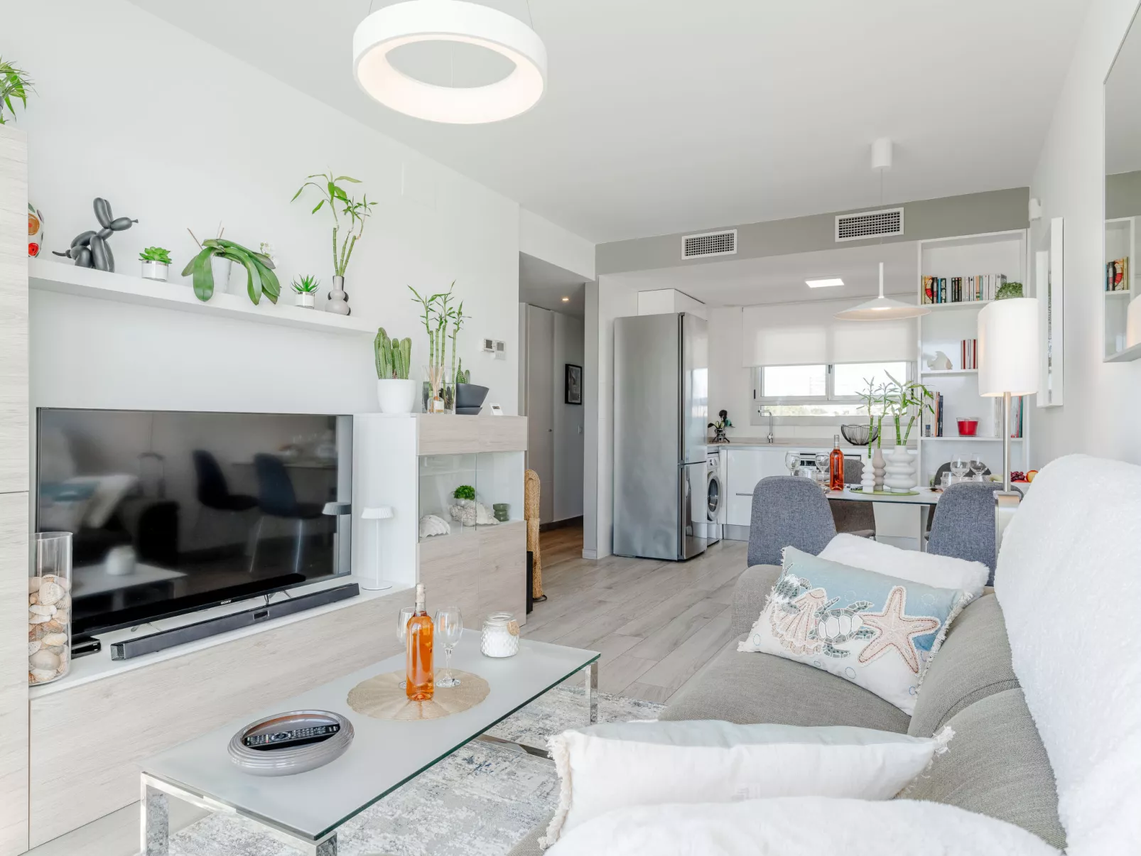 Marina Real I - Binnen