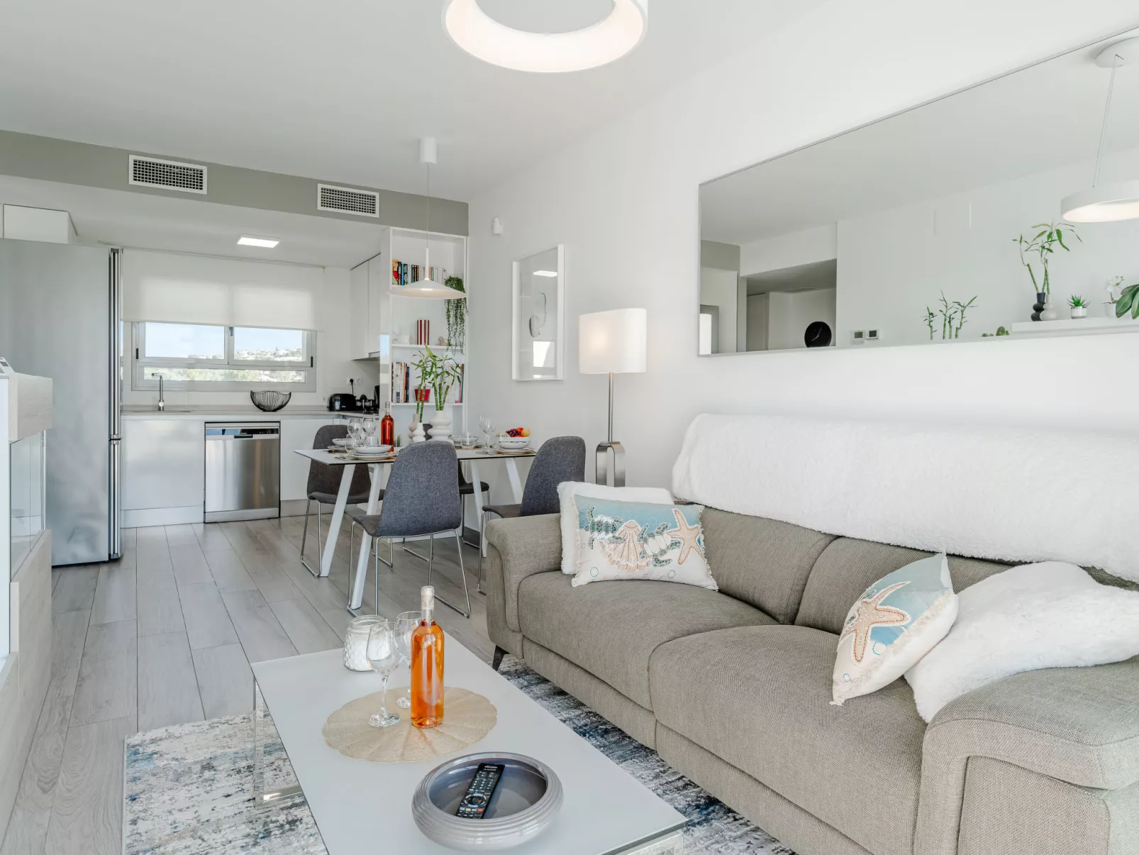 Marina Real I - Binnen