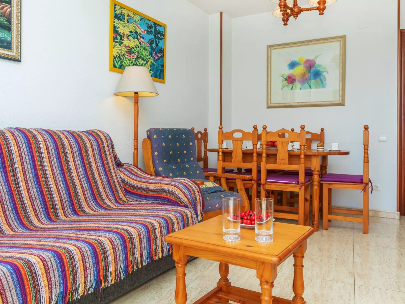 Malibu Canales - Binnen