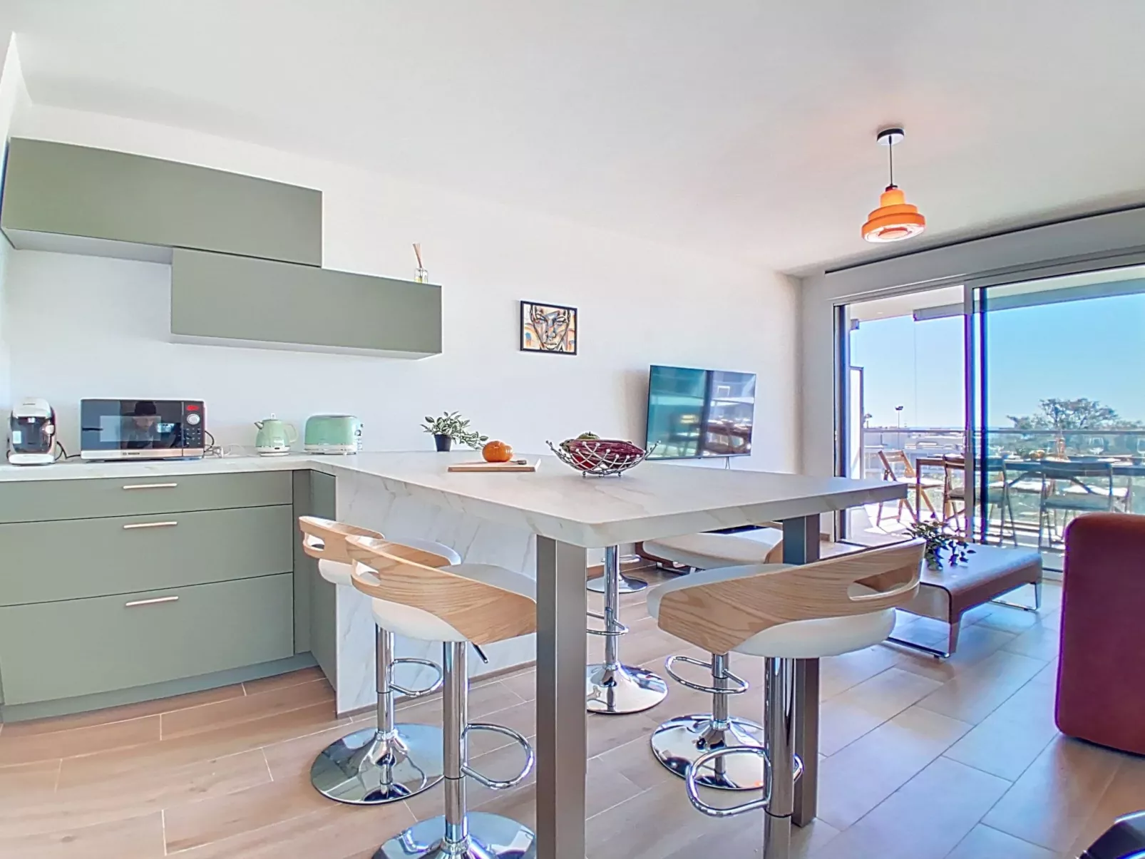 Seaside View - Binnen