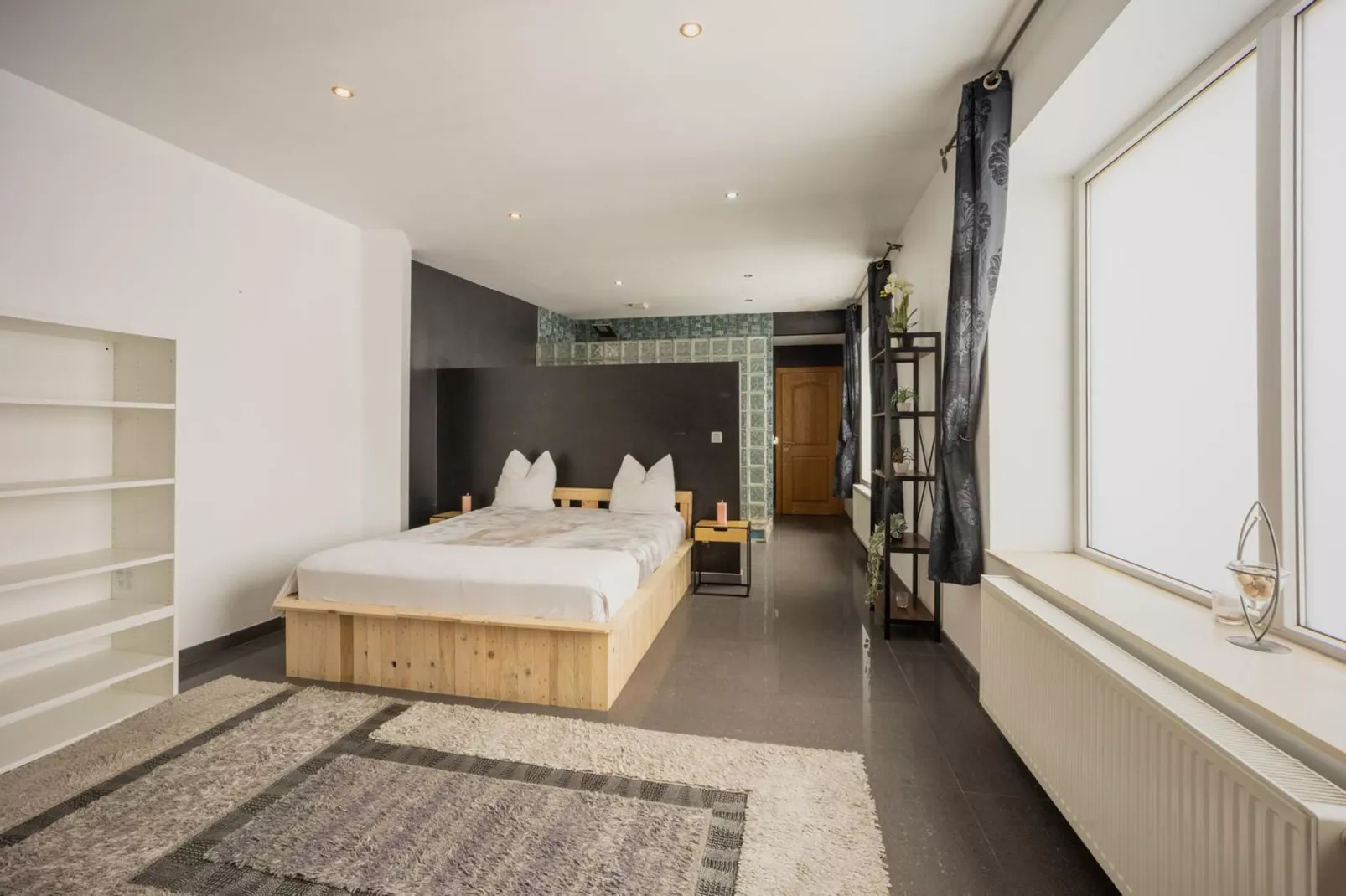 Magnifique maison de vacances pour 10 adultes avec pscine intérieure  Sauna Bains à remous et  Hamam - Slaapkamer