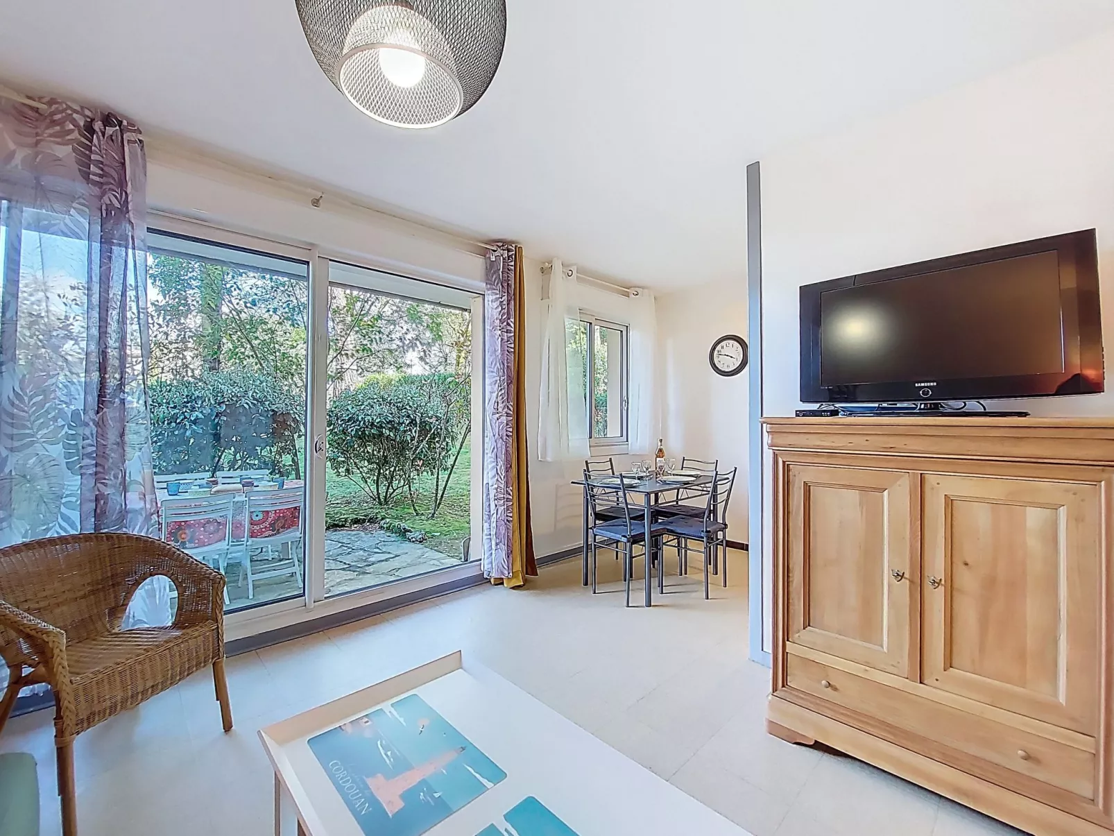 Dunes de Nauzan - Binnen