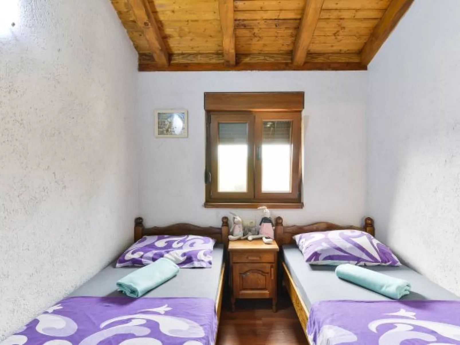 Villa Serena with pool - Image-tags.info