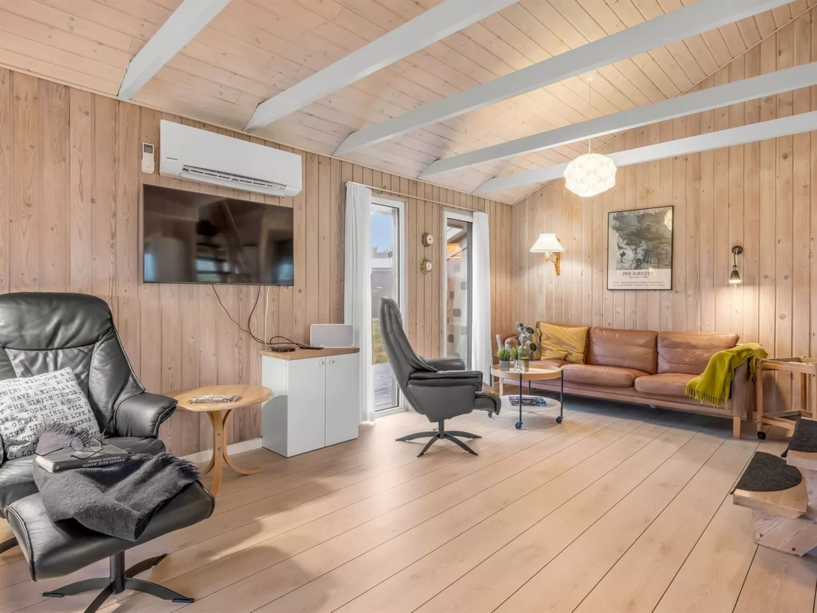 "Casandra" - 600m from the sea - Binnen