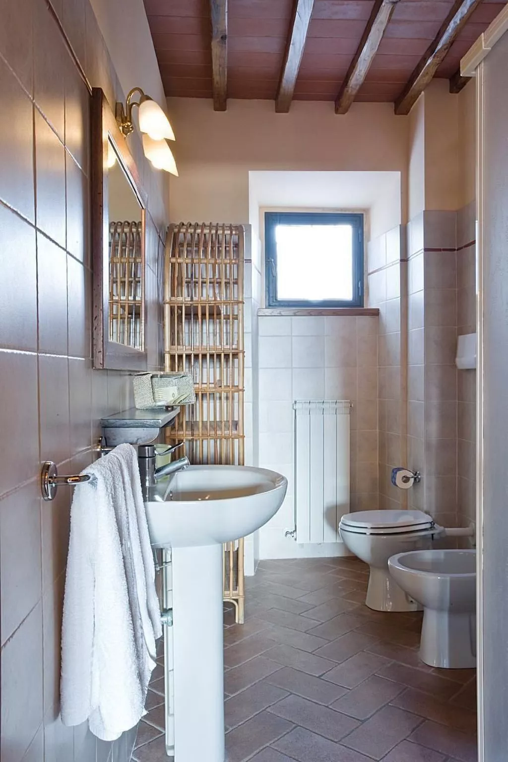 Wohnung in Bucine mit Großem Garten - Binnen