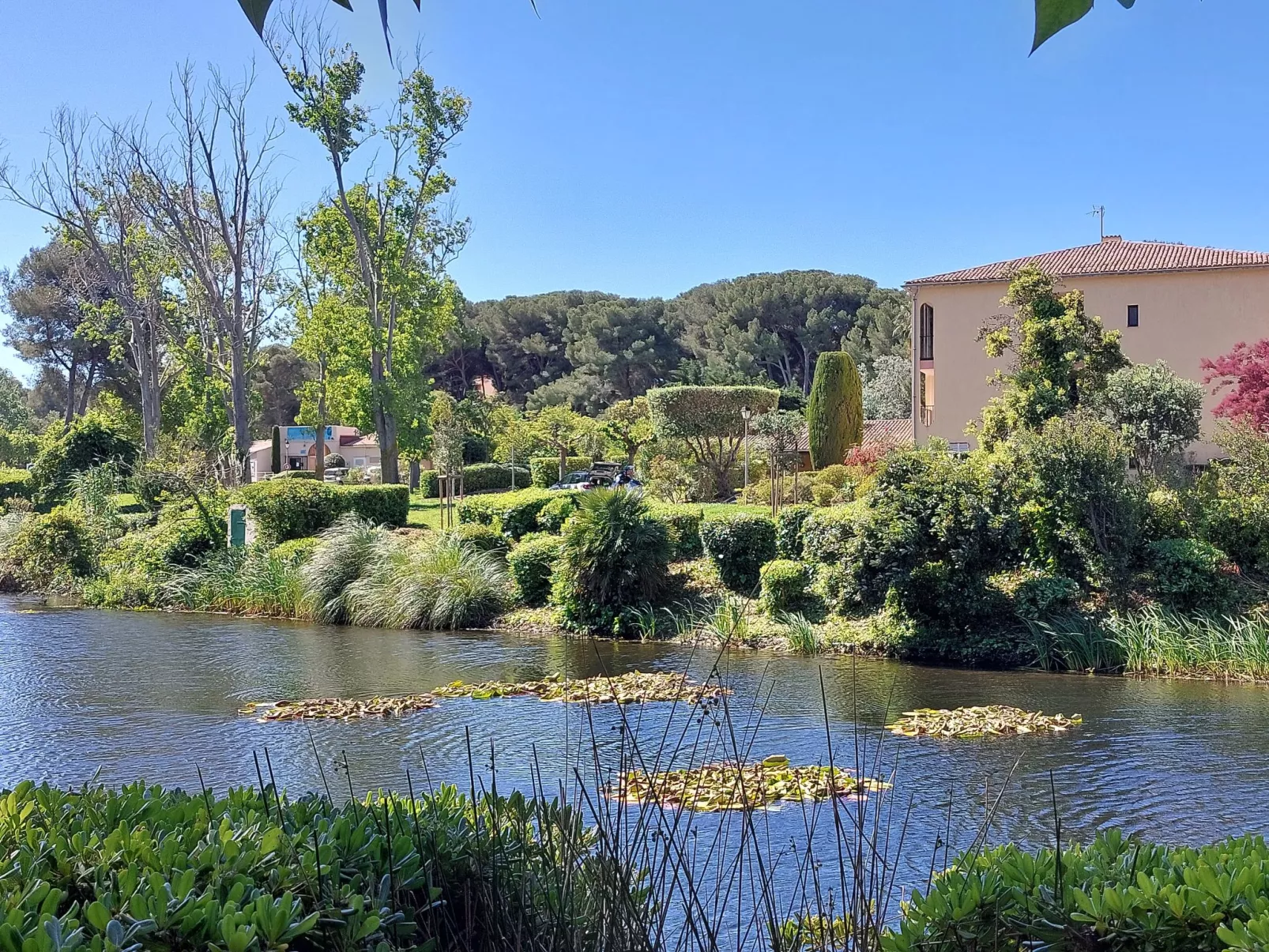 Le Grand Large - Buiten