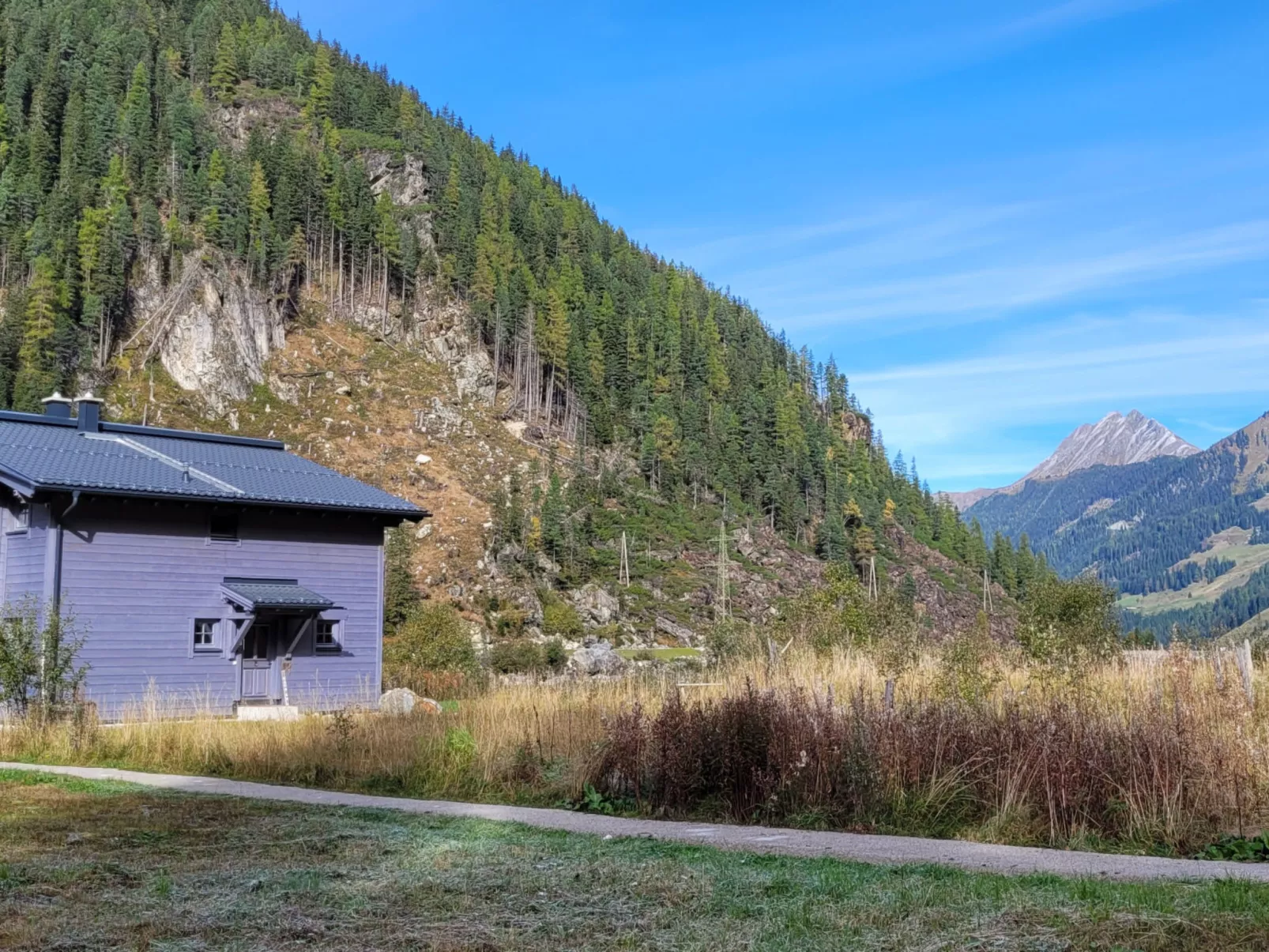 Lodge Seeblick 161 im Tauerndorf Enzingerboden - Buiten