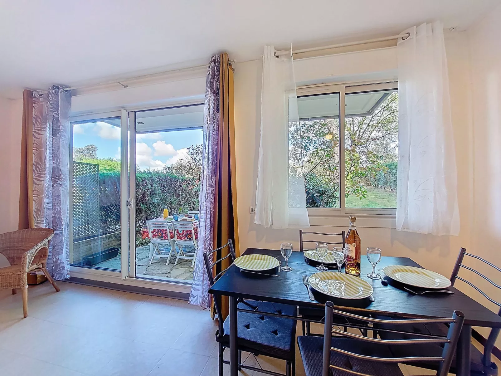 Dunes de Nauzan - Binnen