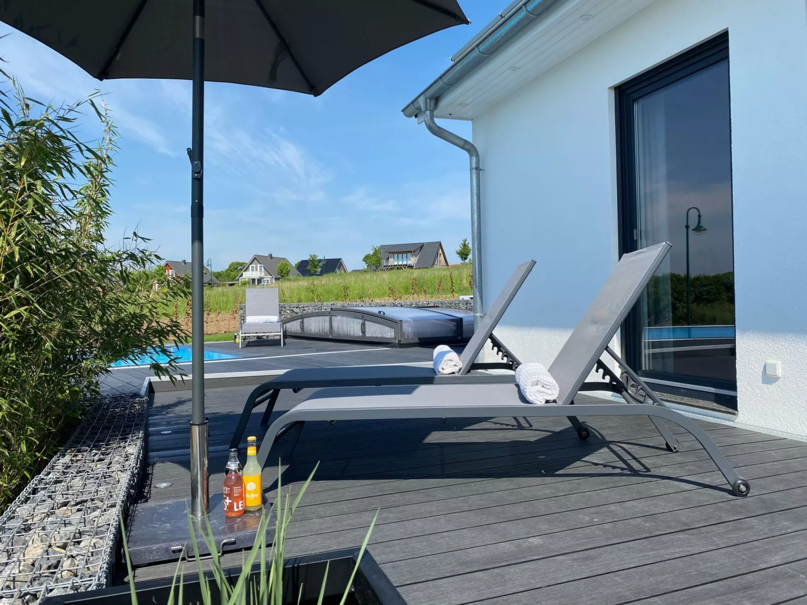 Hey Beachvilla - Buiten