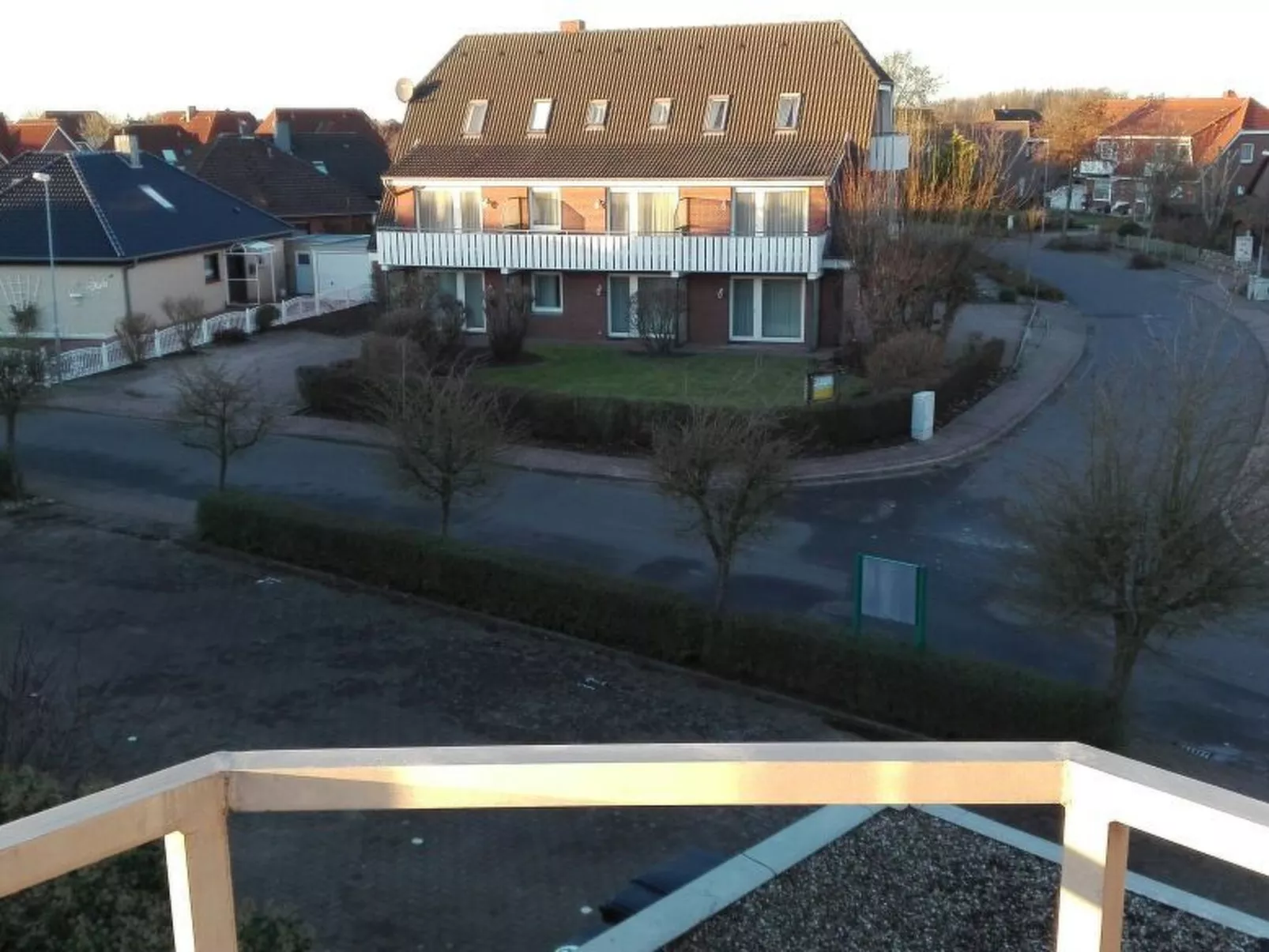 Wat(t) ne Wohnung - Buiten