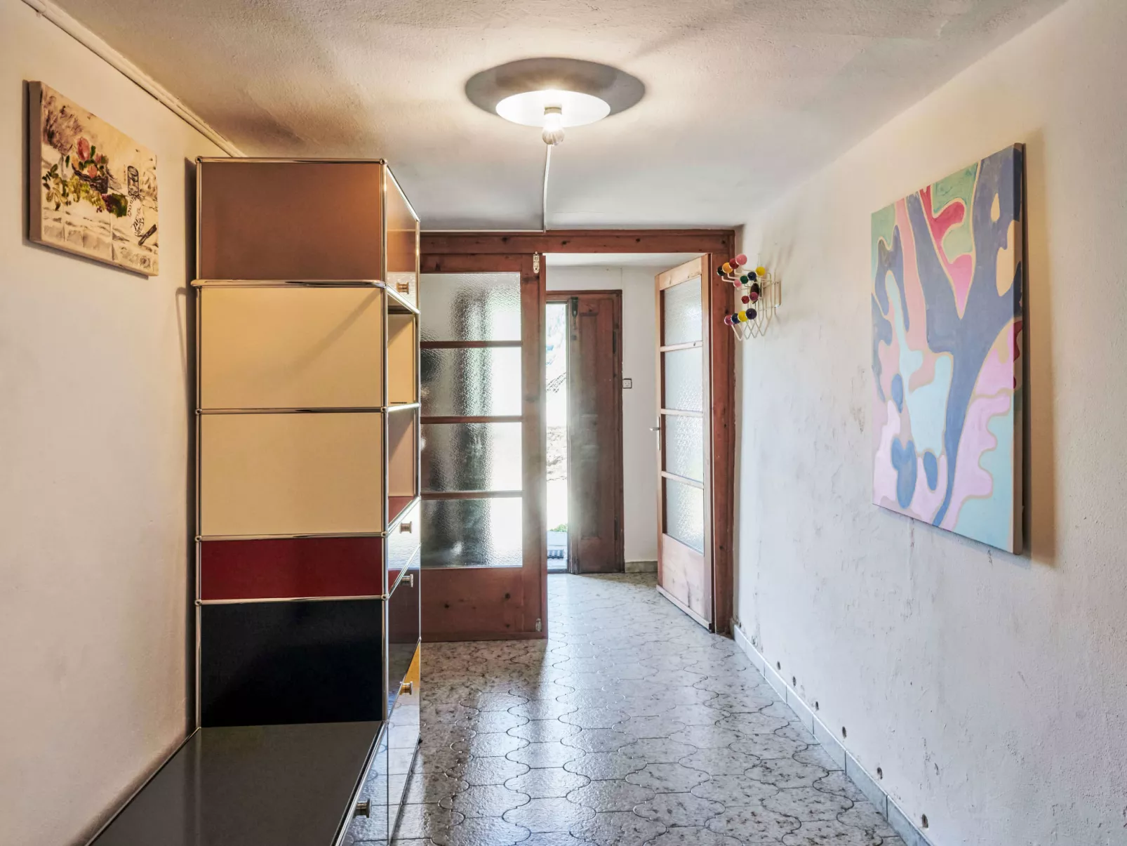 Waterfall House - Binnen