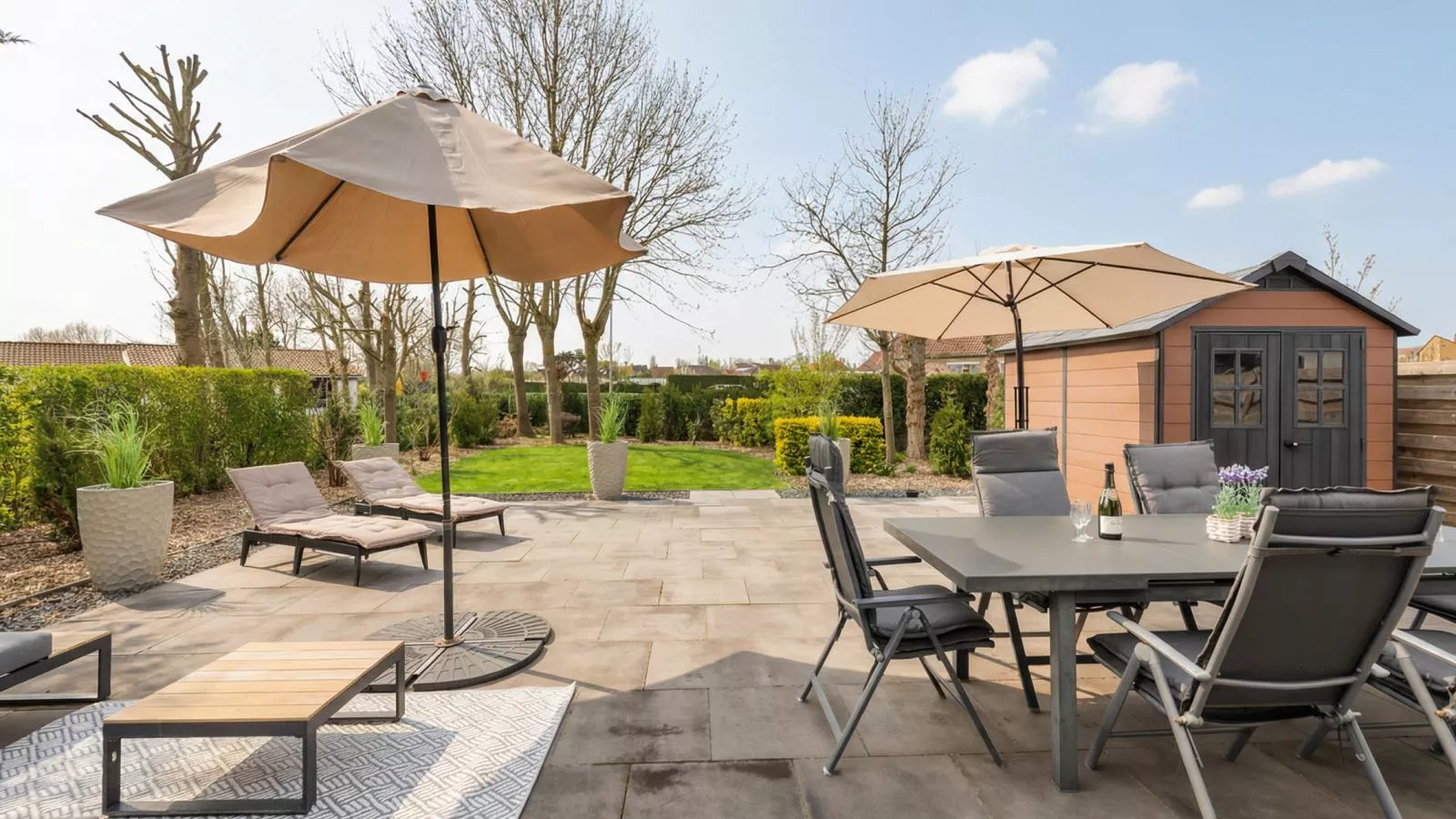 Villa Belle Haan - Tuinen zomer