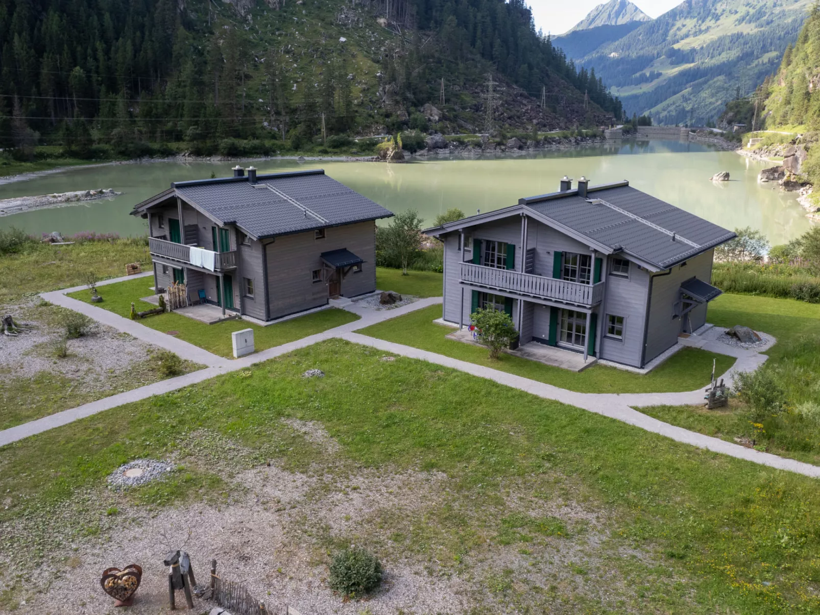 Lodge Weißsee 160 im Tauerndorf Enzingerboden - Buiten