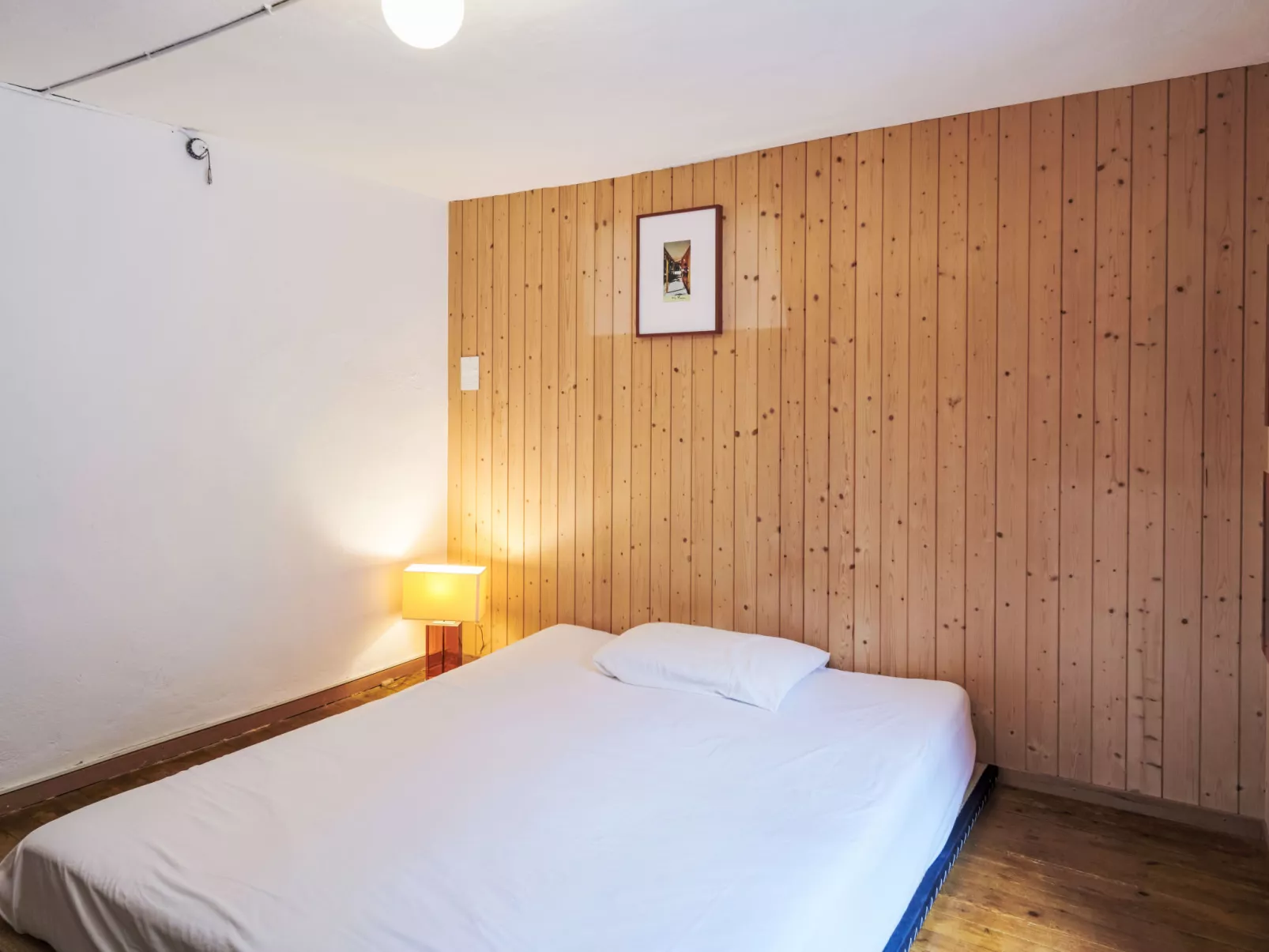 Waterfall House - Binnen