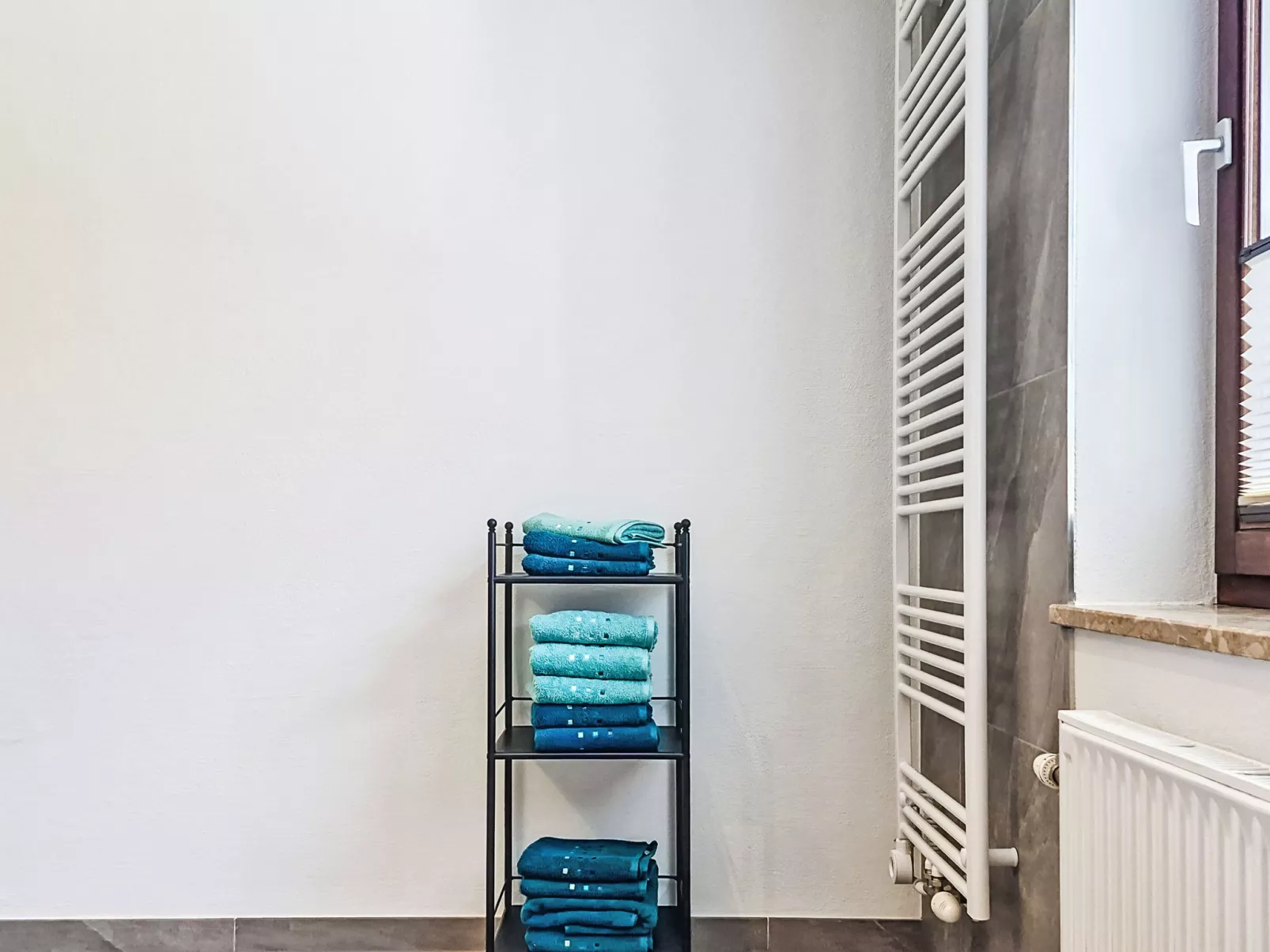 Panoramablick Tauern - Binnen