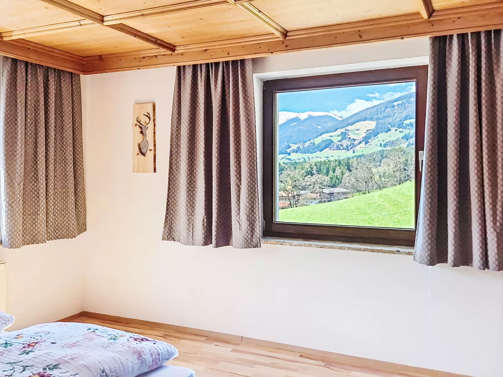 Panoramablick Tauern - Binnen