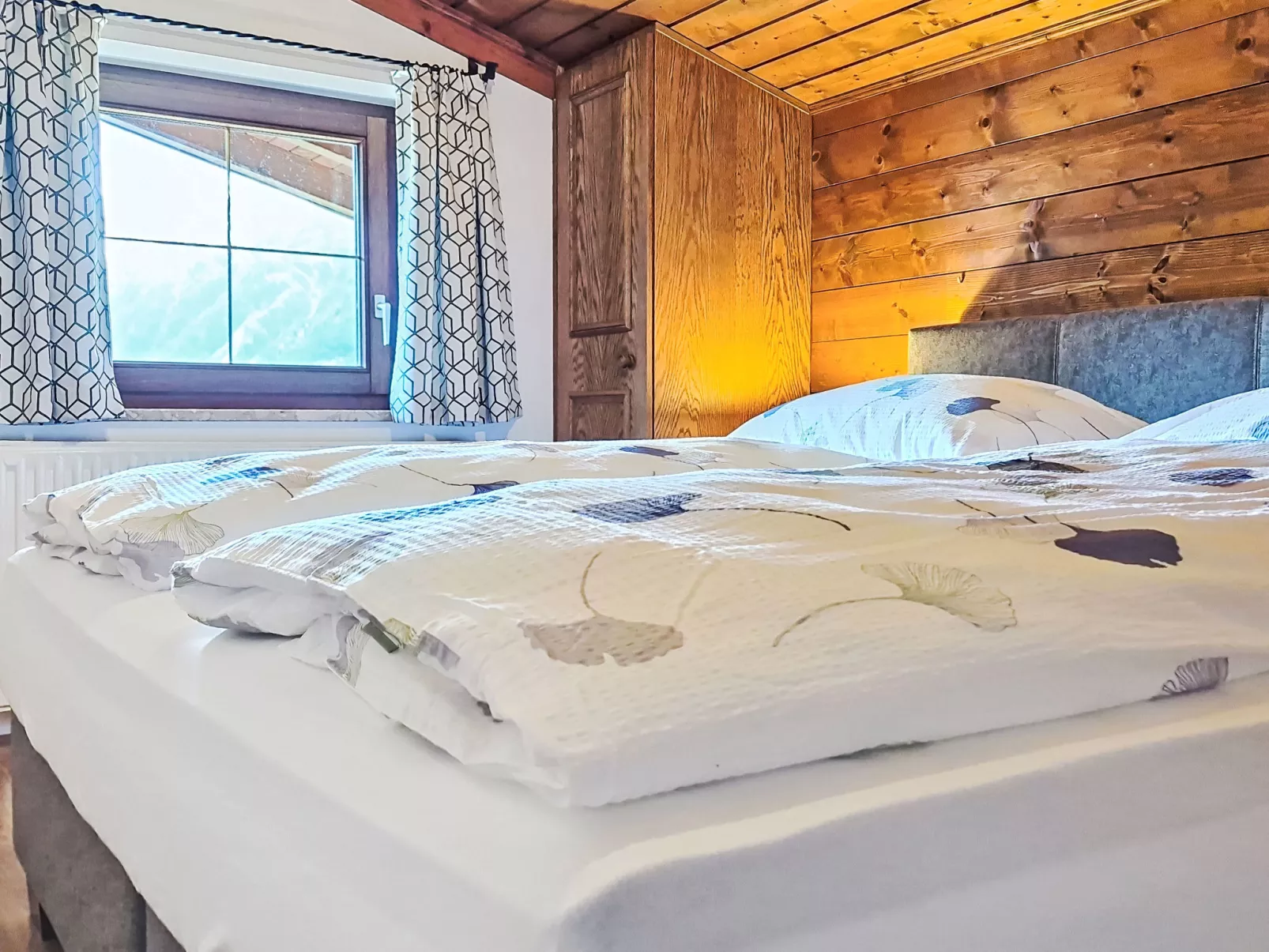 Panoramablick Tauern - Binnen