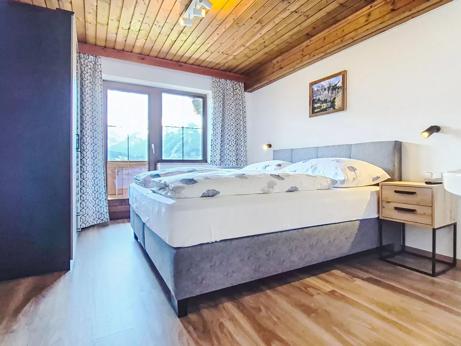 Panoramablick Tauern - Binnen