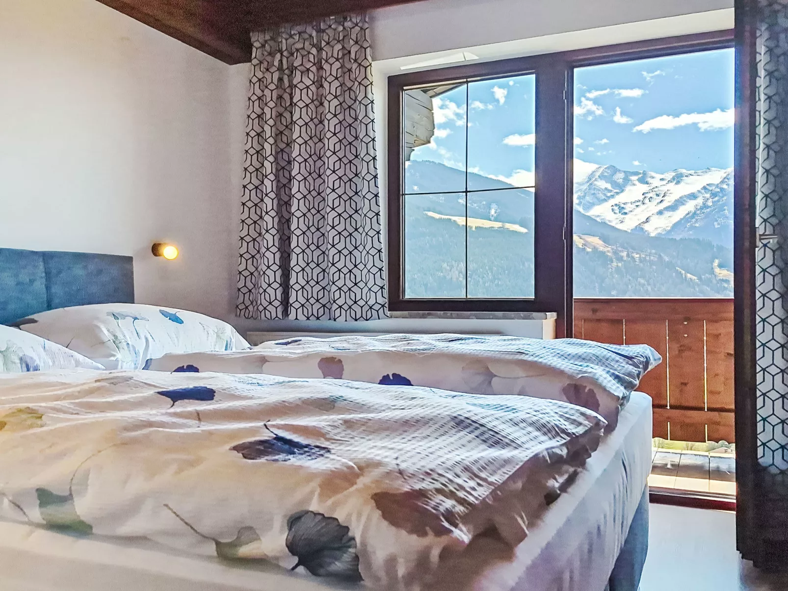 Panoramablick Tauern - Binnen