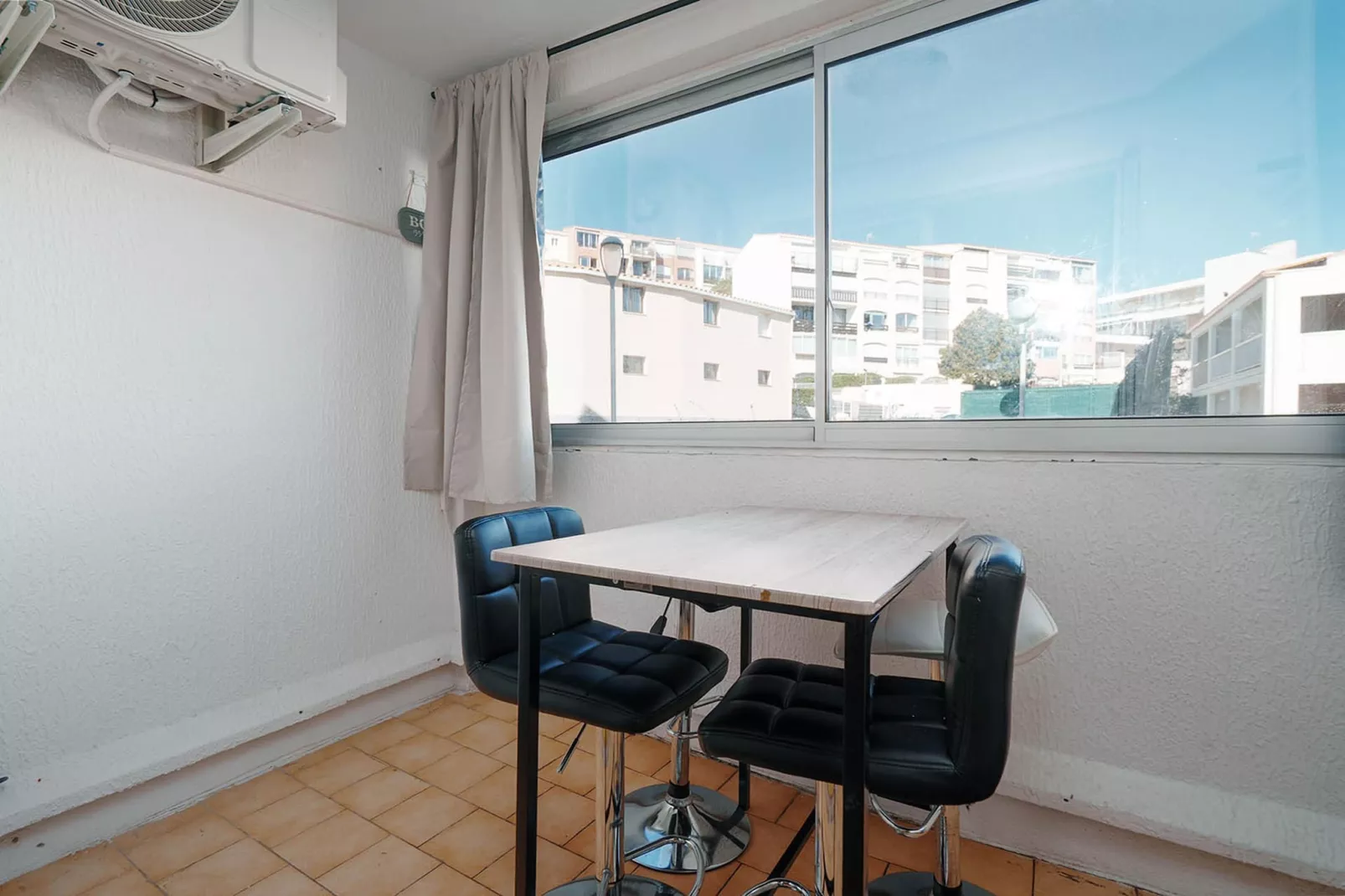 Port La Madrague N°13 - 2P4