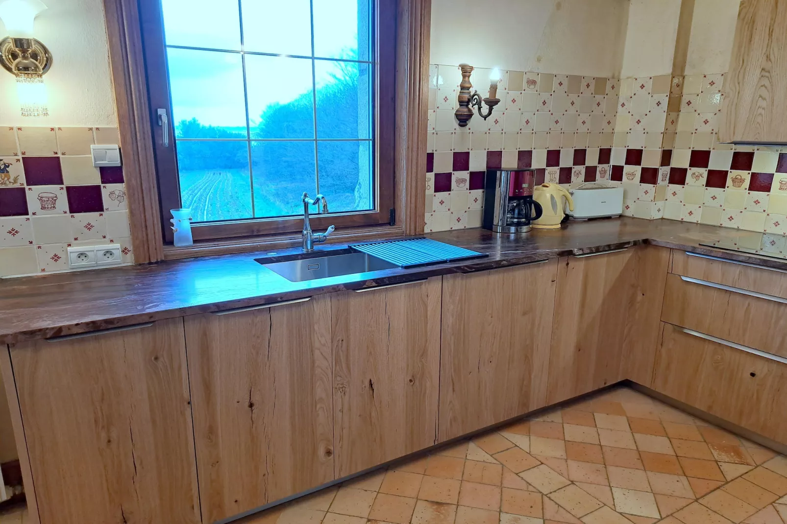 Granitsteinhaus in St Pol-de-Léon