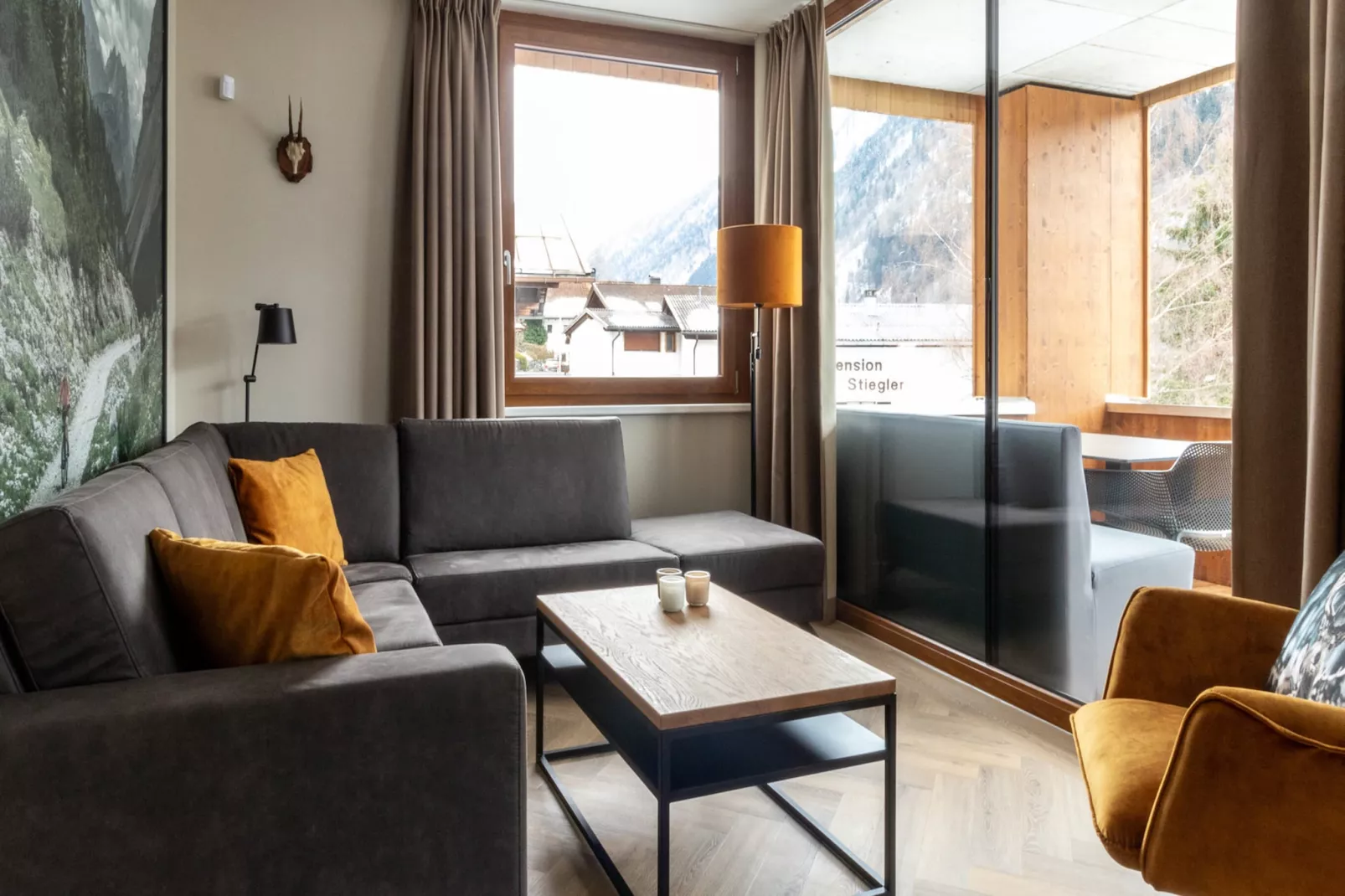 Resort Silvretta 12 - Woonkamer