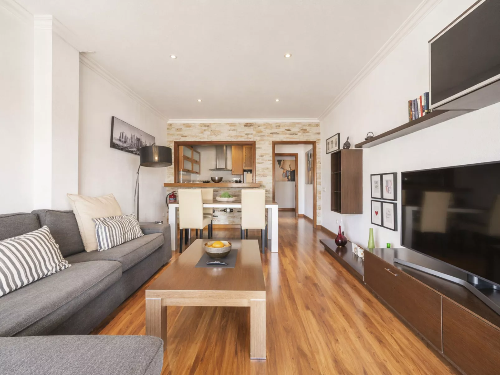 Marina Sea Views - Binnen