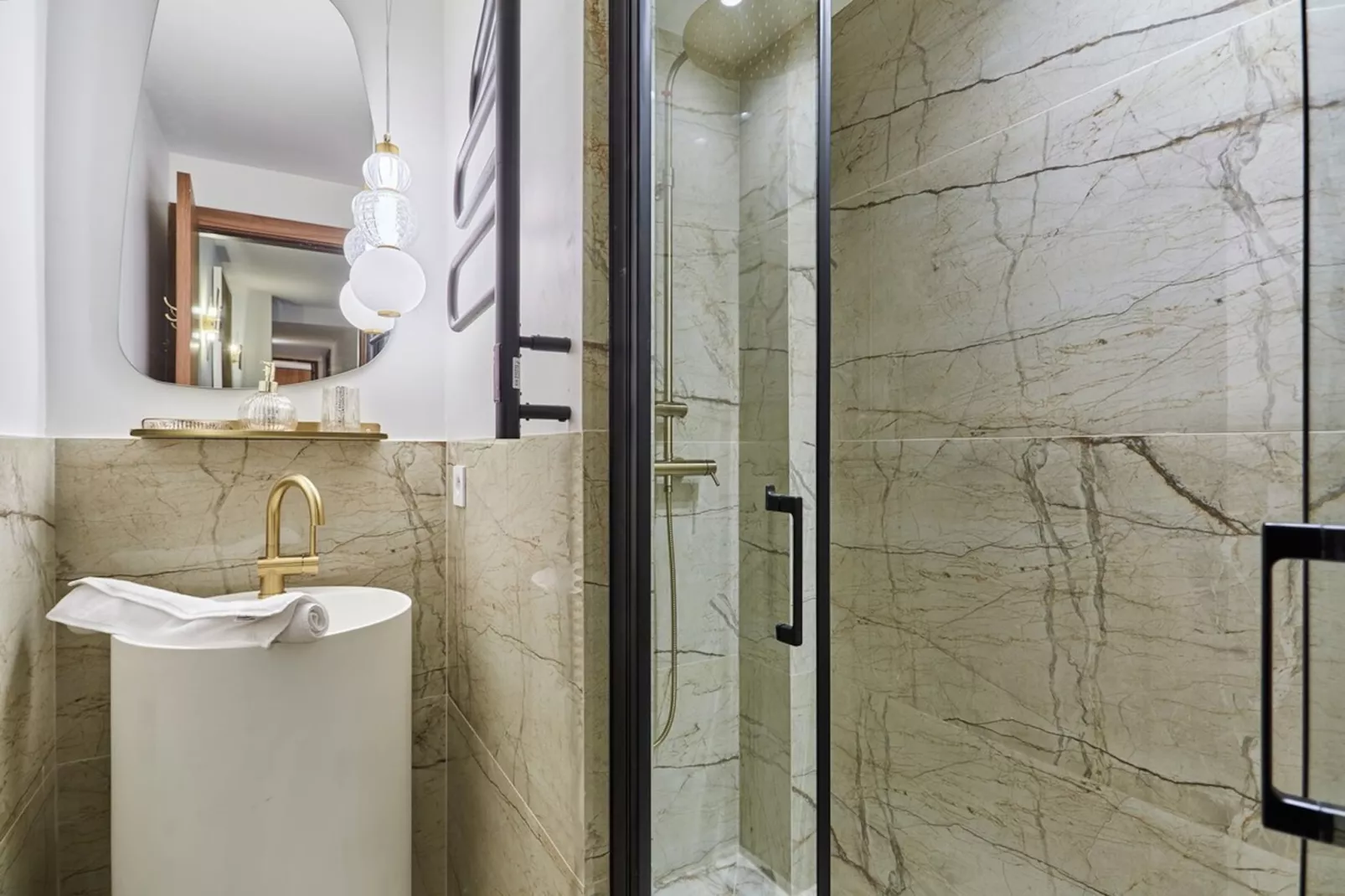 ECURIES 1 NEW - Niet-getagd