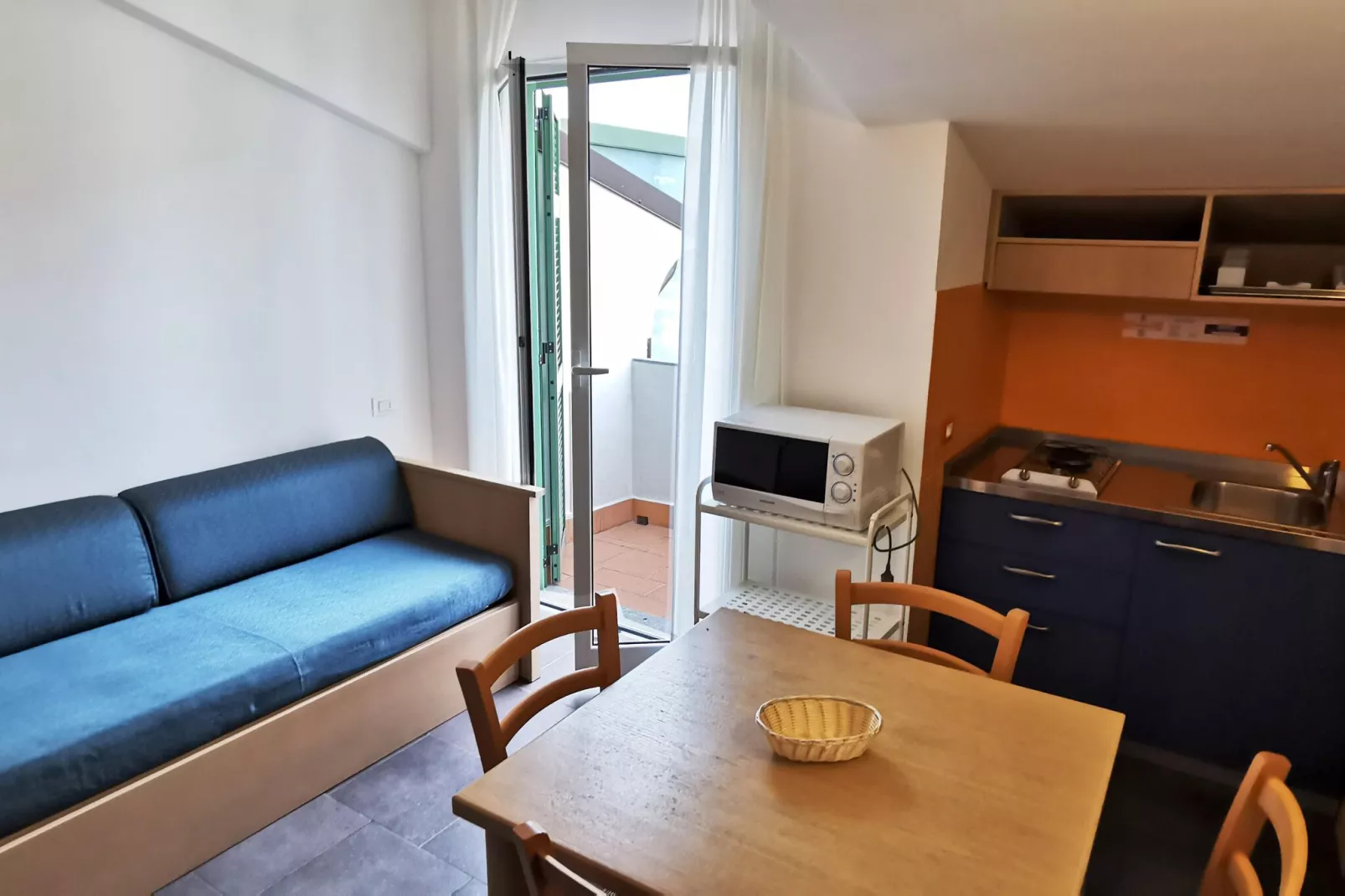 Residence Dei Fiori Pietra Ligure - B4-Woonkamer