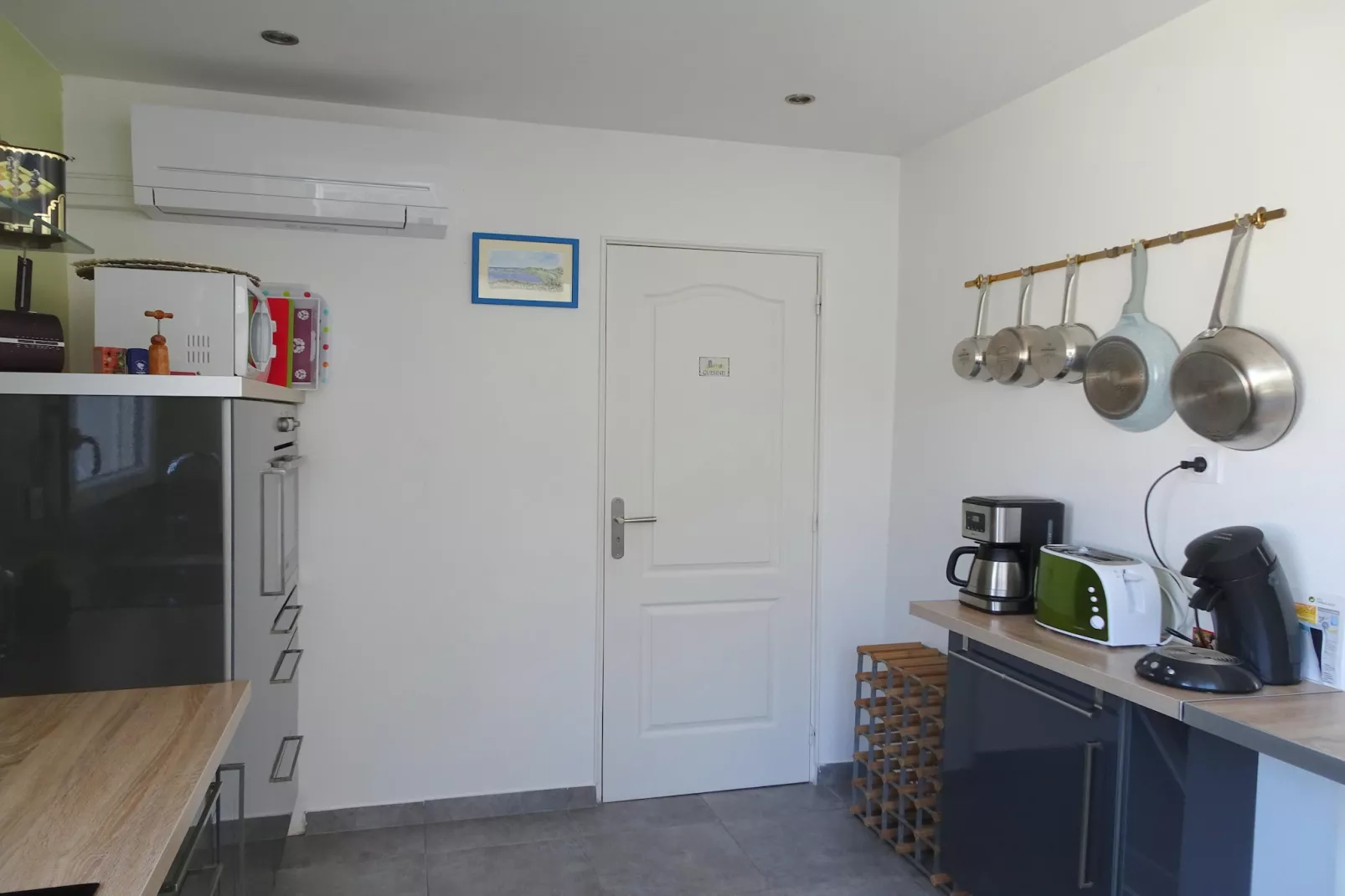 Holiday home in Bricqueville sur Mer - Keuken