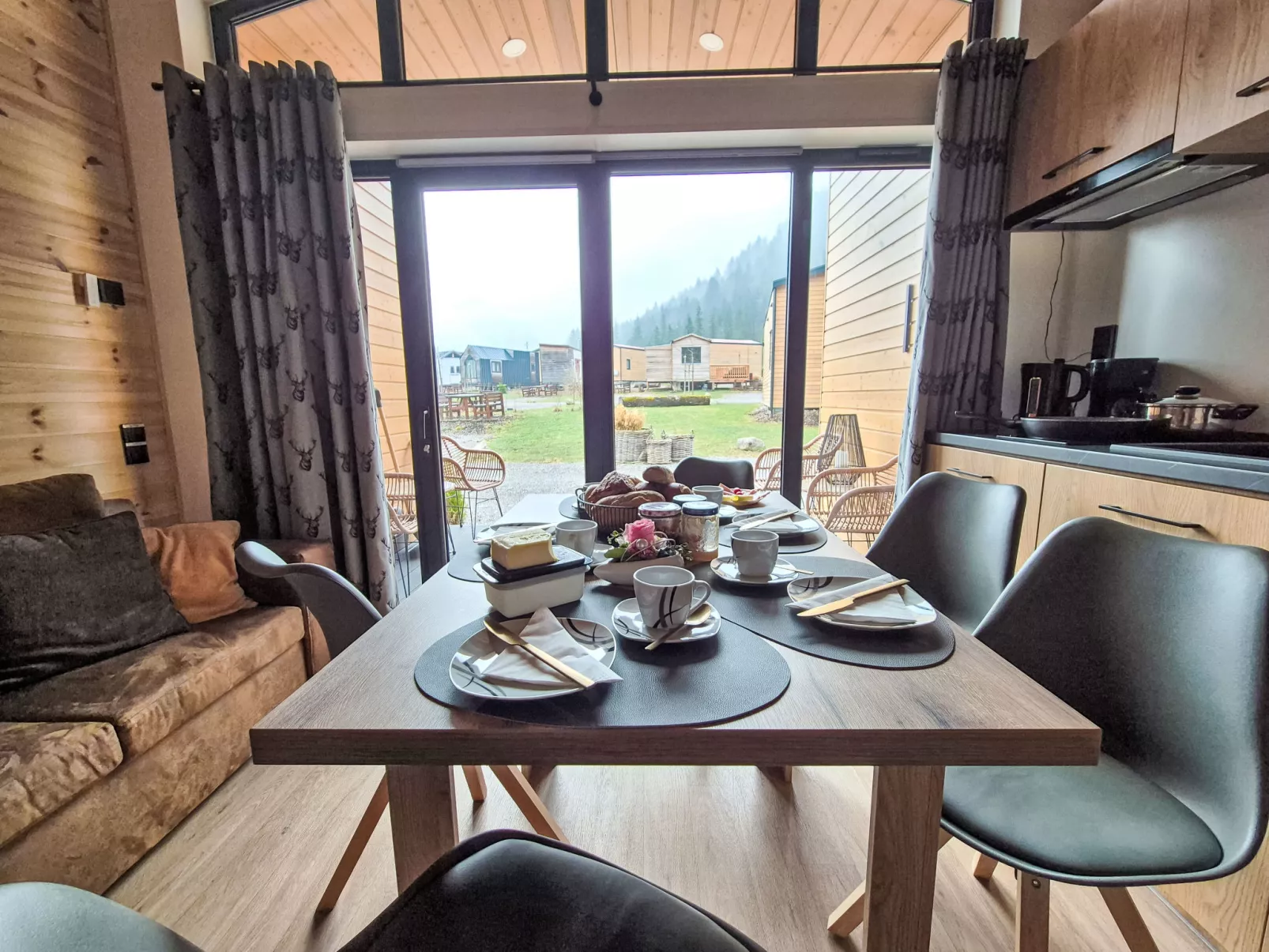 Tiny Haus Glockenalm-Chalet Wendelstein - Binnen