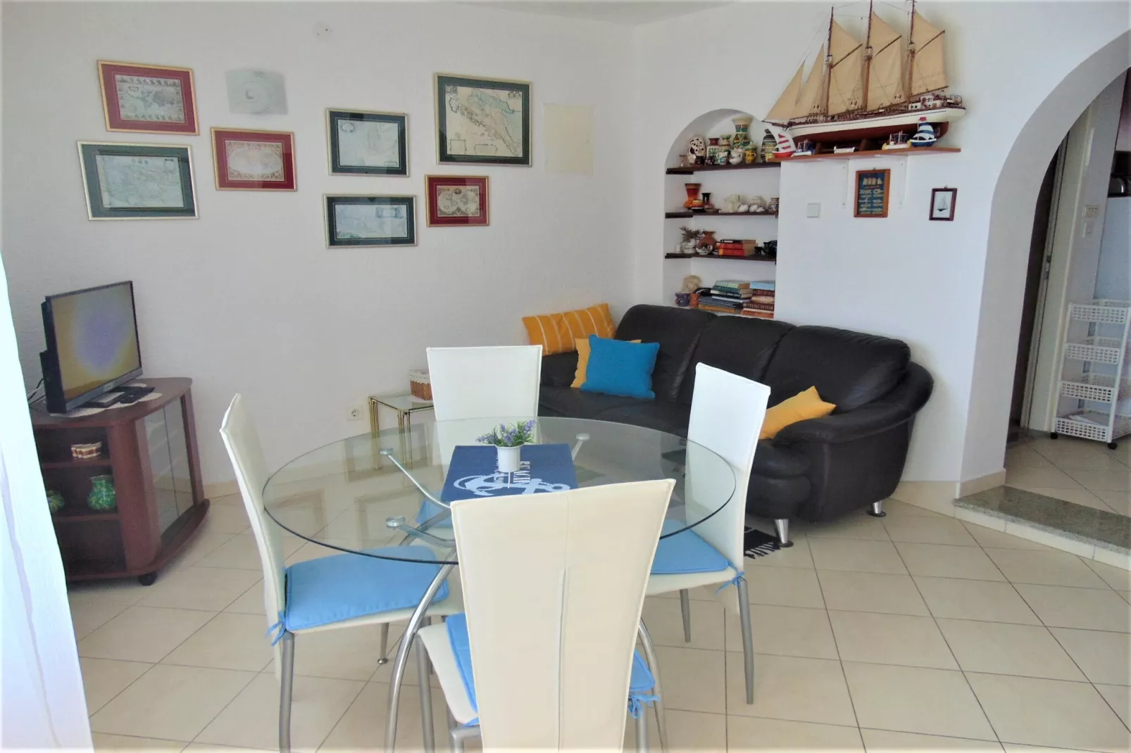 Holiday home Poseidon - Eetkamer