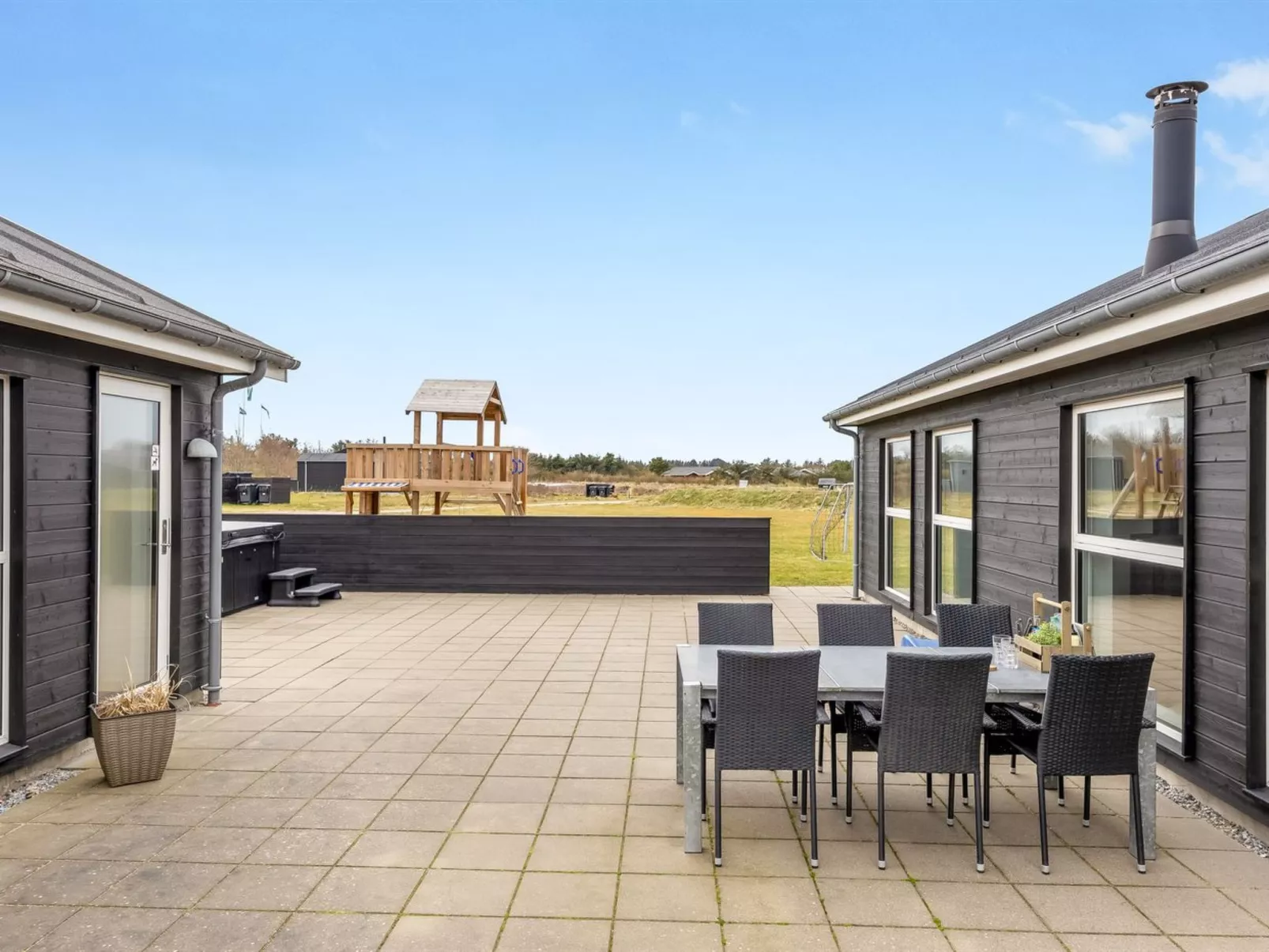 "Tatiane" - 1.5km from the sea - Buiten