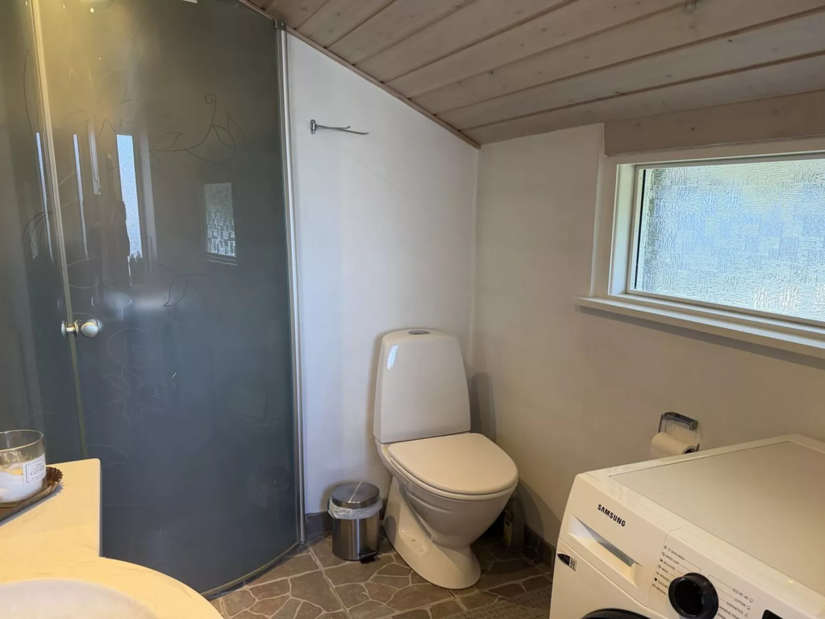 "Bo" - 250m from the sea - Binnen